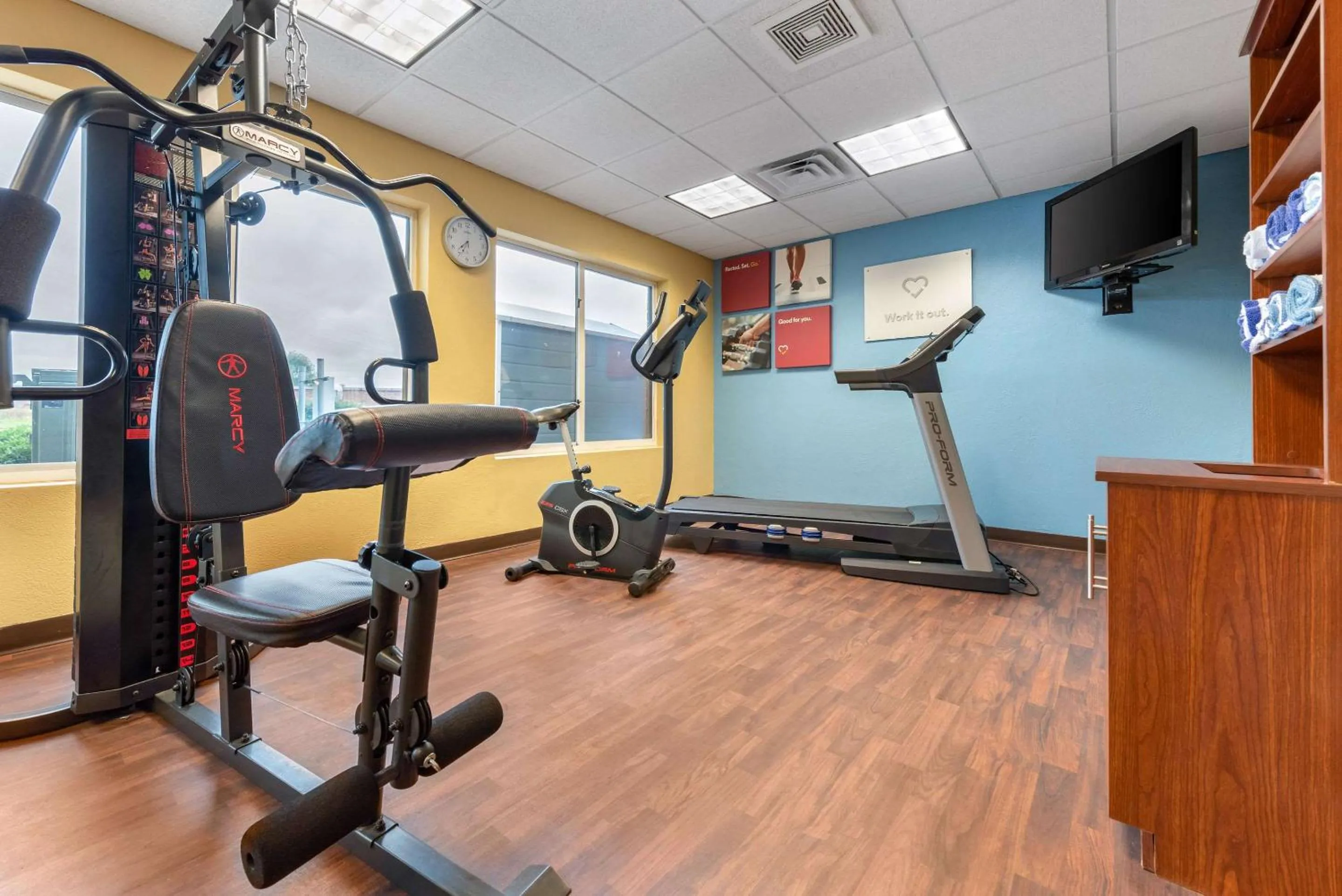 Fitness centre/facilities in Comfort Suites Findlay I-75 near Sports Complex