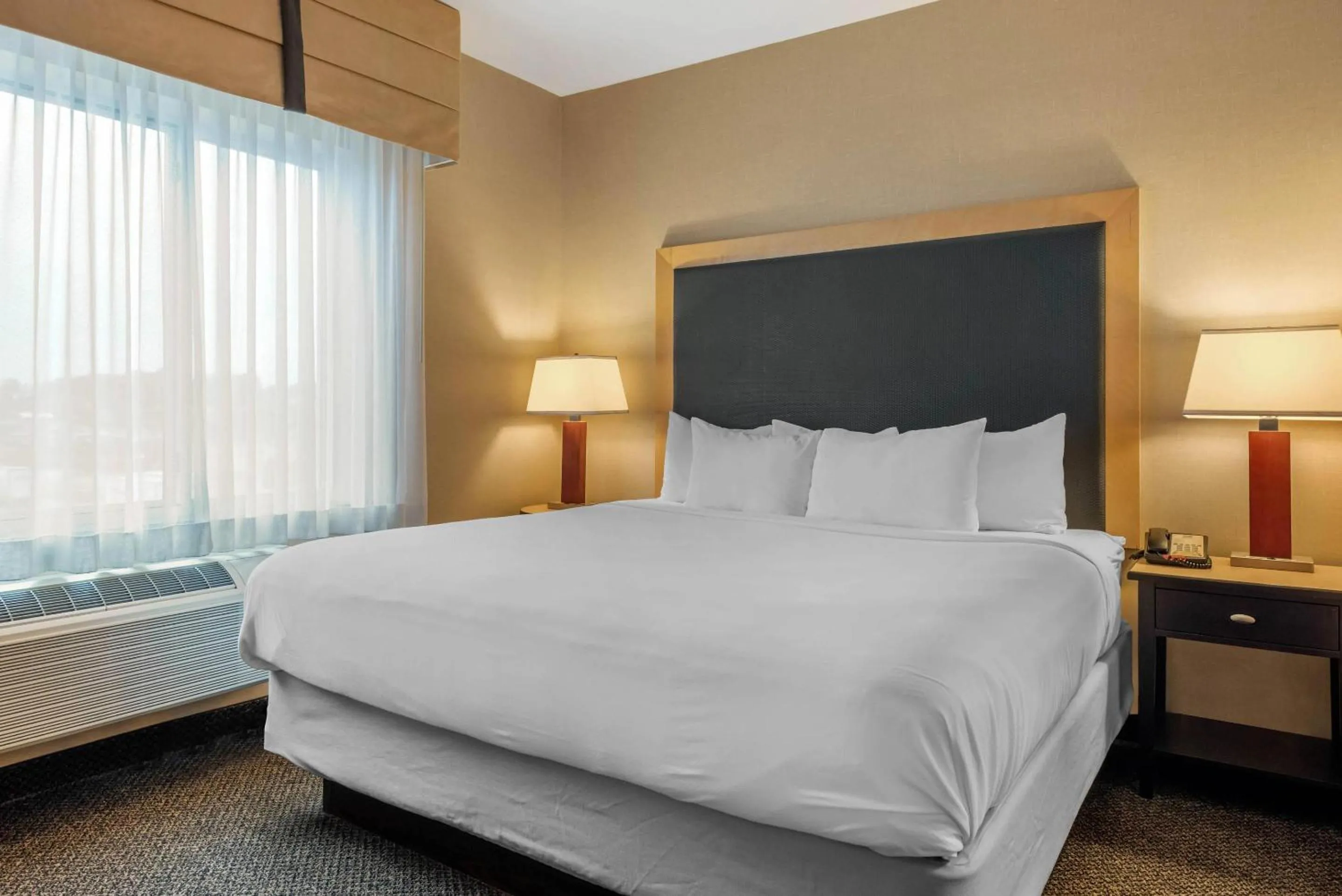 Bedroom, Bed in Cambria Hotel Akron - Canton Airport