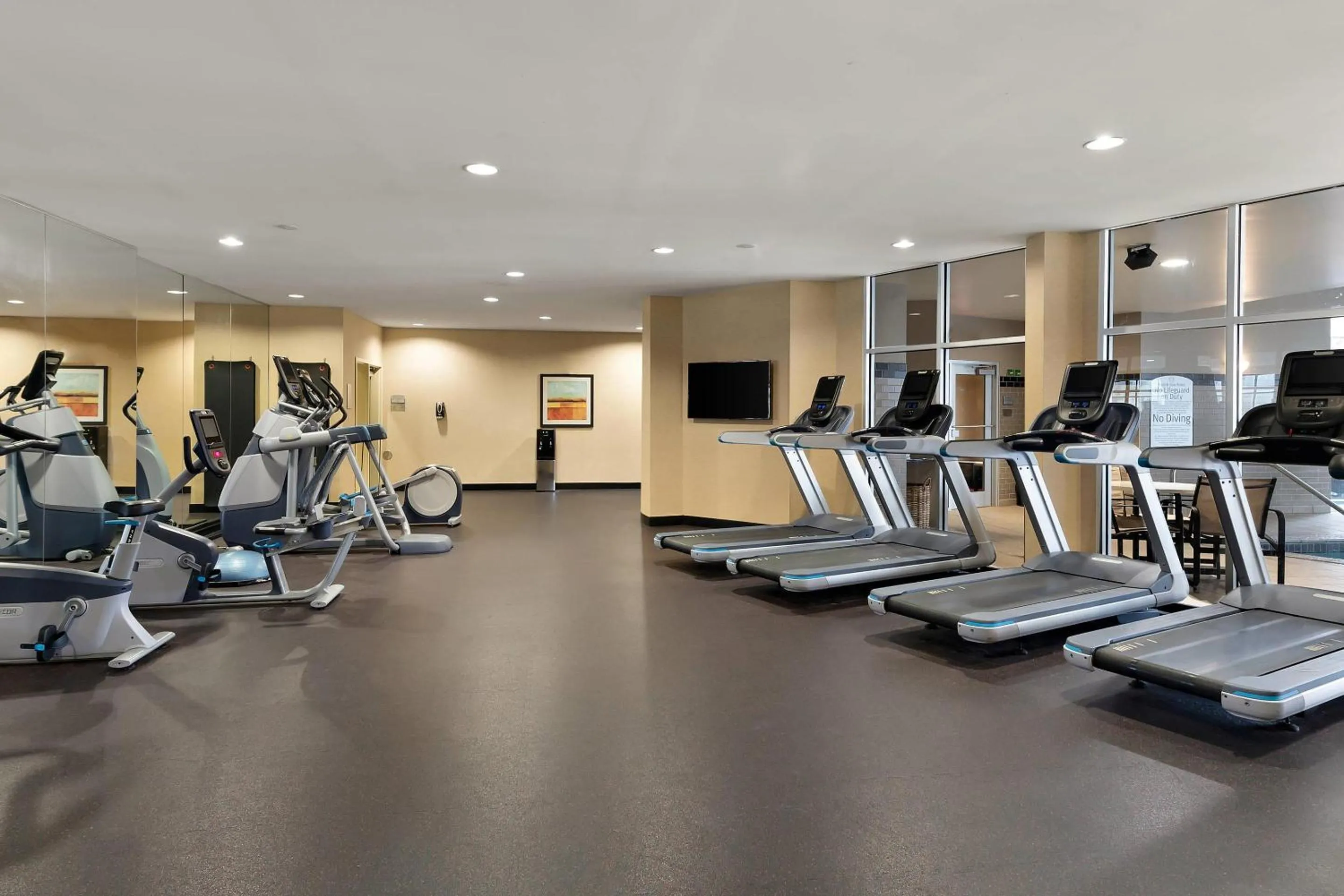 Fitness centre/facilities in Cambria Hotel Columbus - Polaris