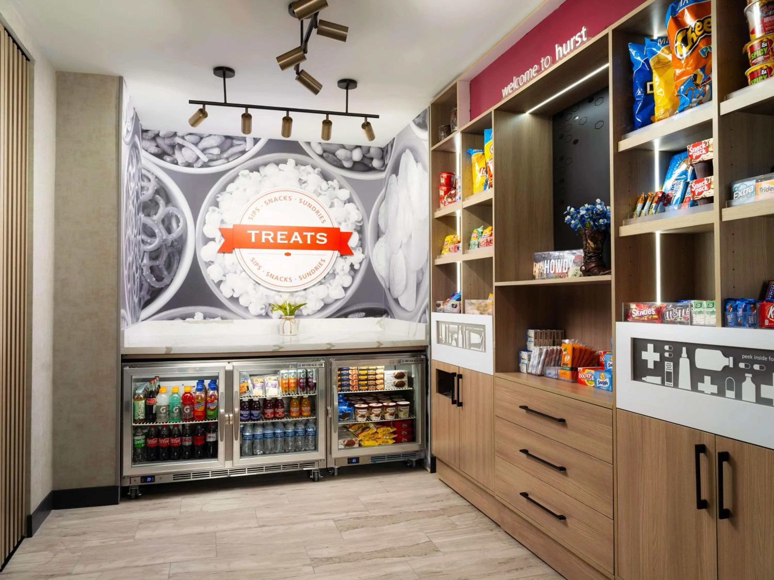 Restaurant/places to eat in Hampton Inn & Suites Dallas-DFW Airport Hurst