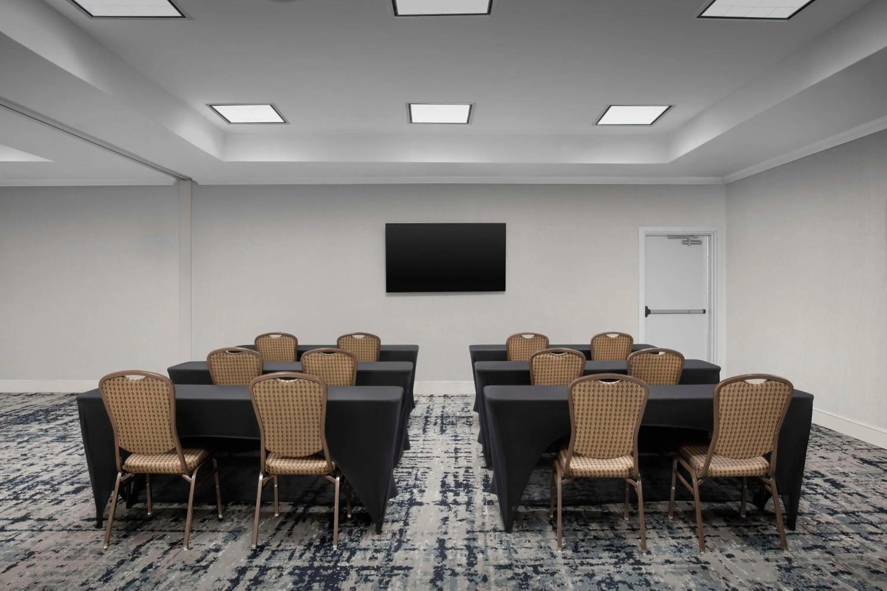 Meeting/conference room in Homewood Suites by Hilton Irving-DFW Airport