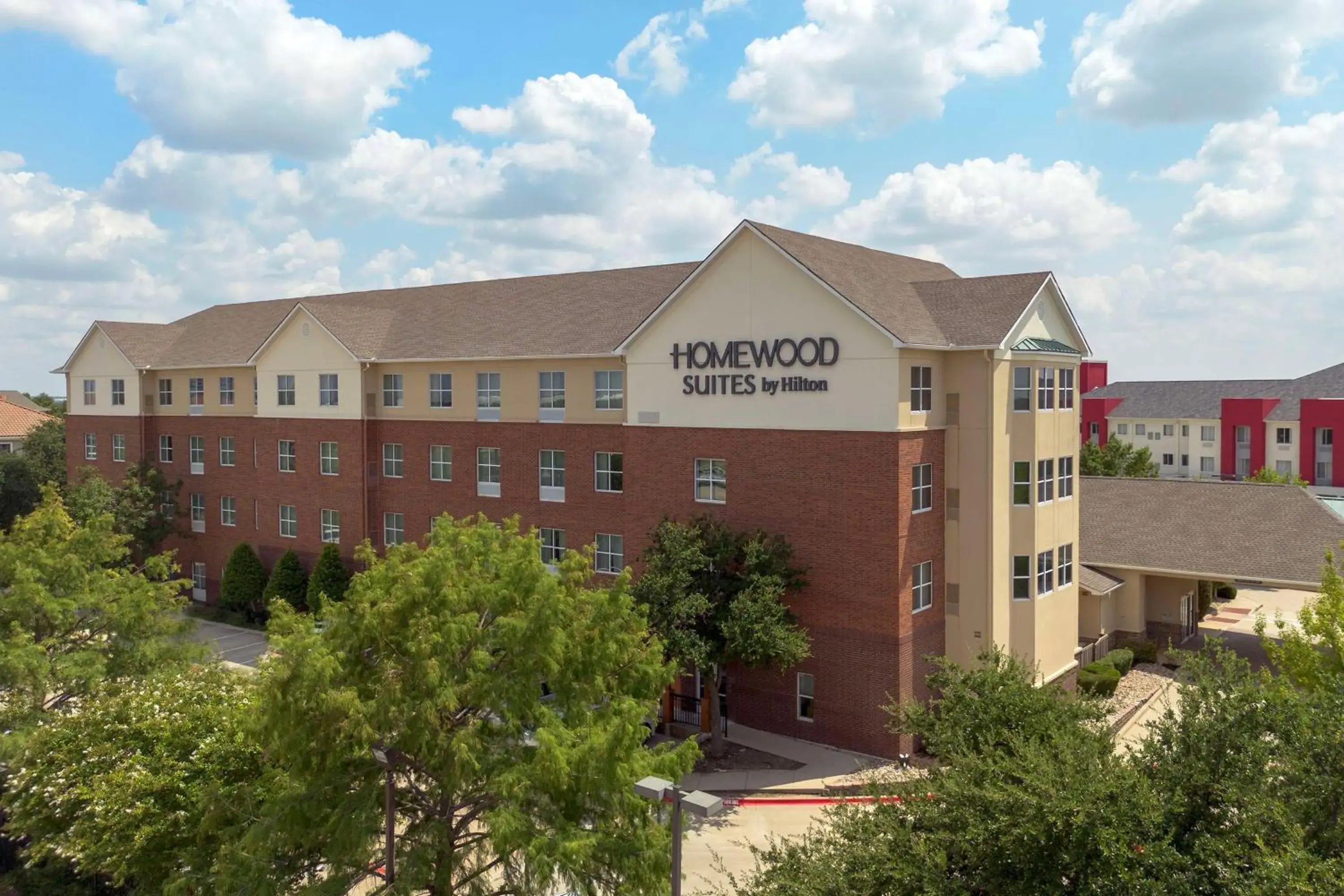 Property building in Homewood Suites by Hilton Irving-DFW Airport Property building in Homewood Suites by Hilton Irving-DFW Airport