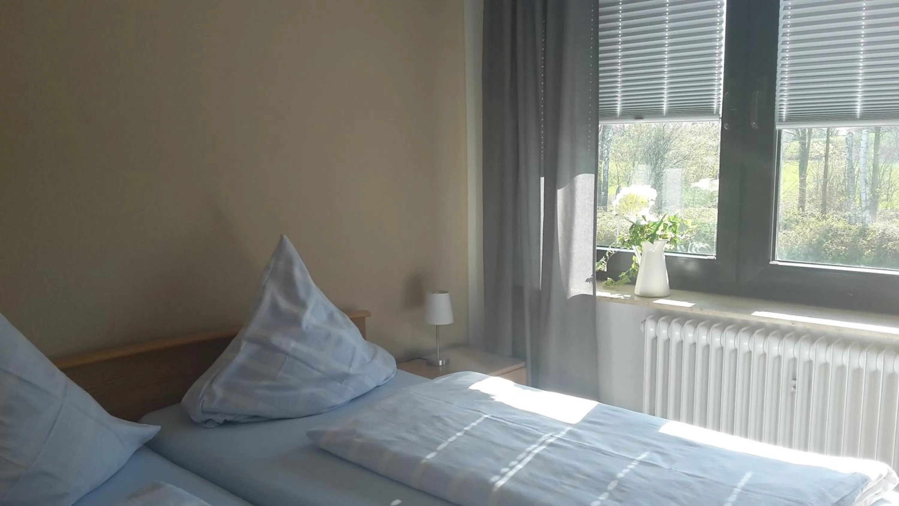 Photo of the whole room, Bed in Hotel Gasthuus Spieskamer