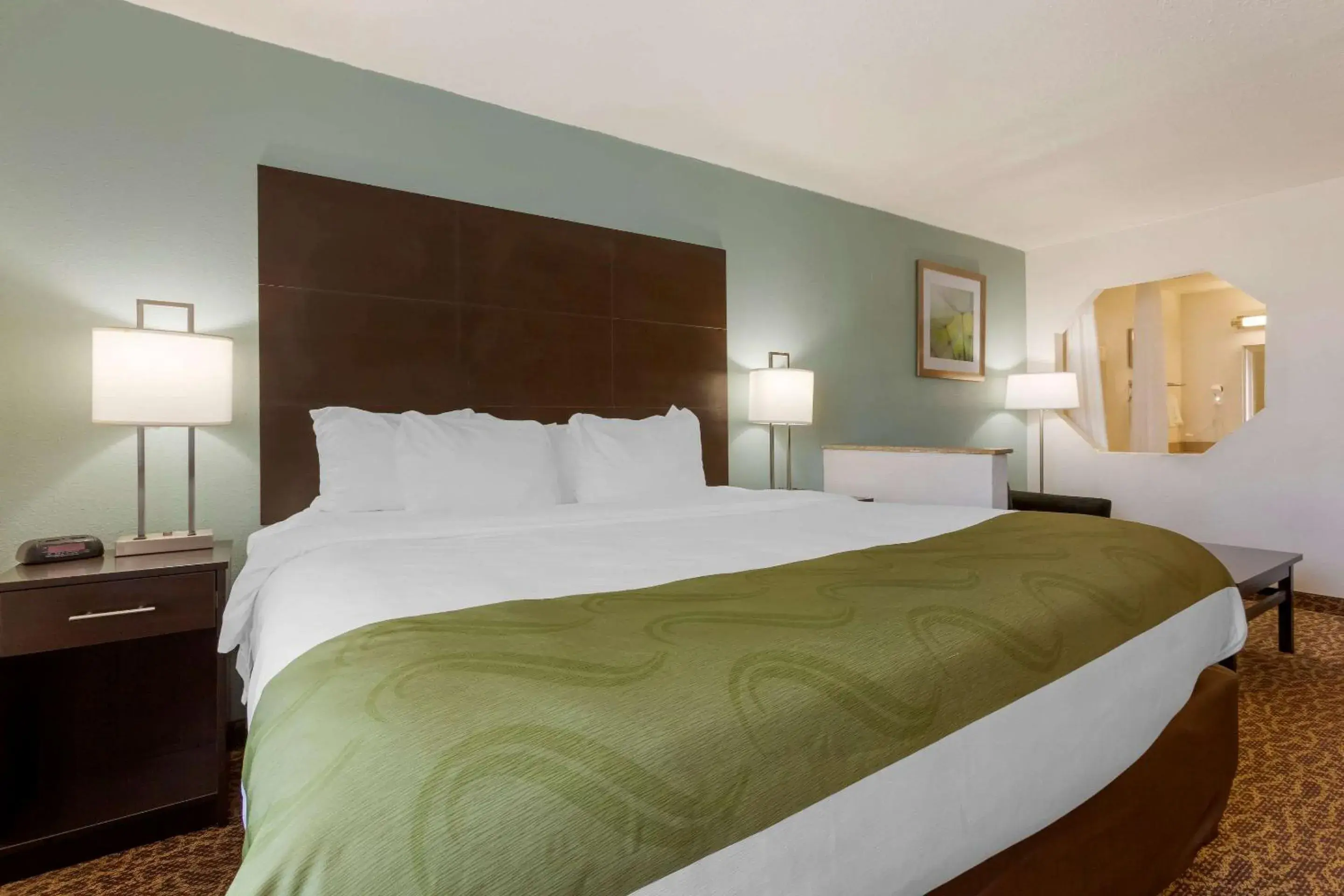 Bedroom, Bed in Quality Inn Alexis Rd Bedroom, Bed in Quality Inn Alexis Rd