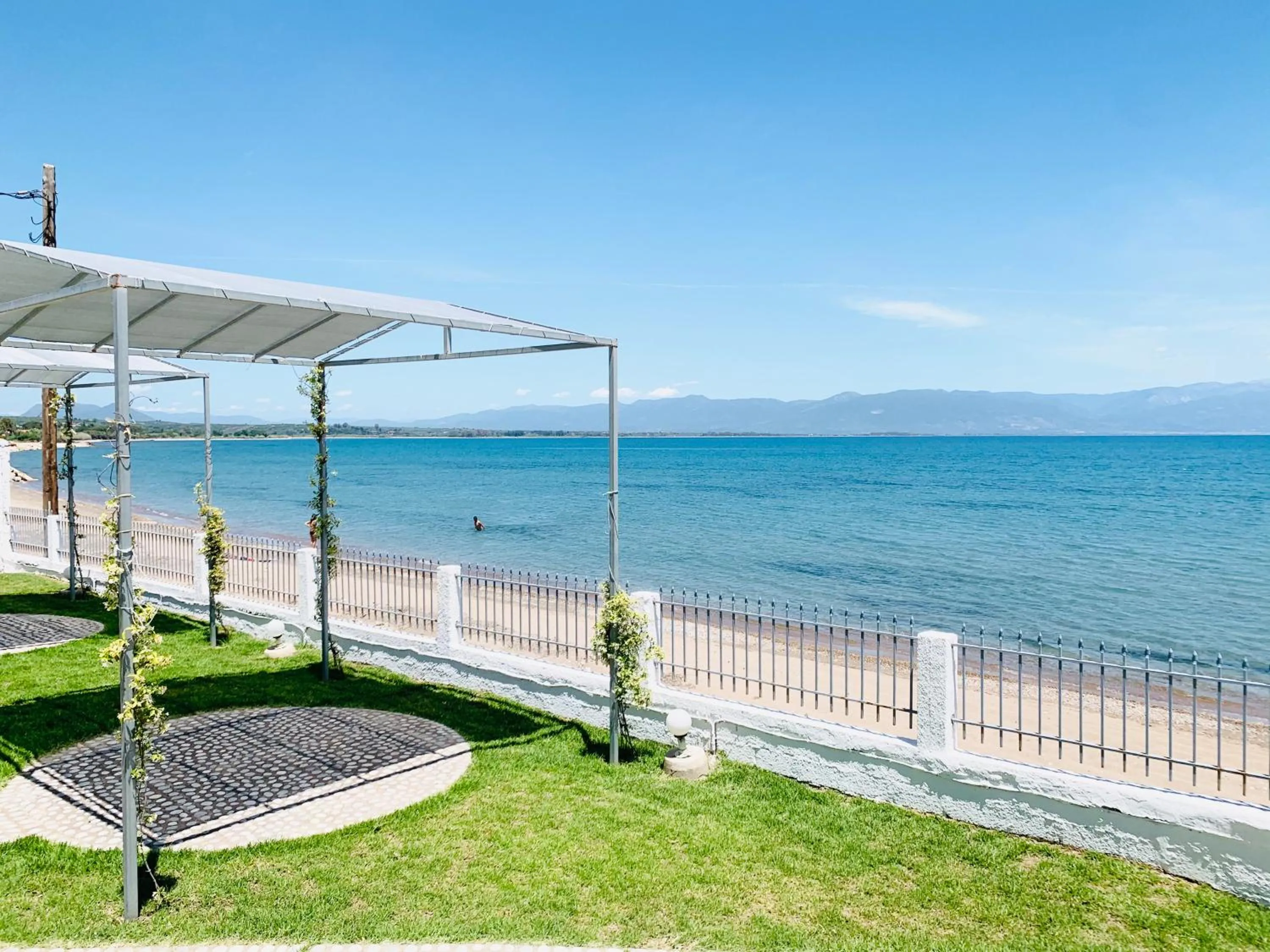 Seaside Bungalows Petalidi