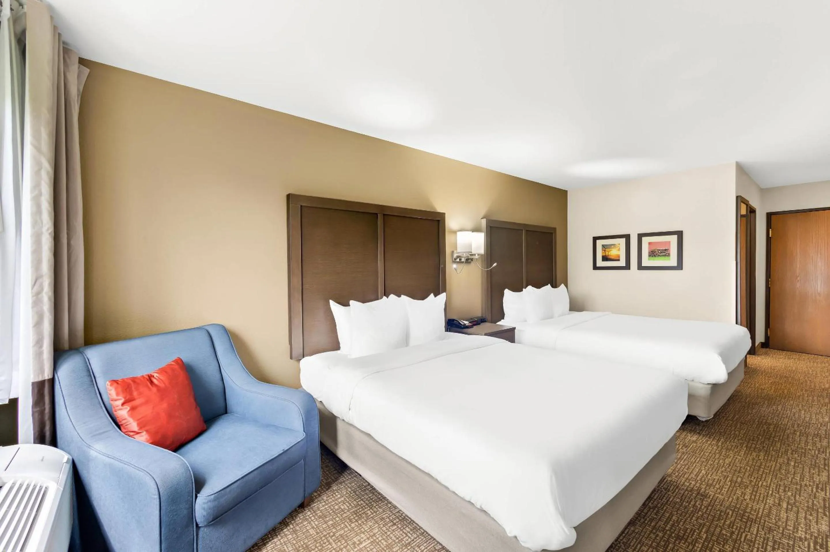 Bedroom, Bed in Comfort Inn Van Wert