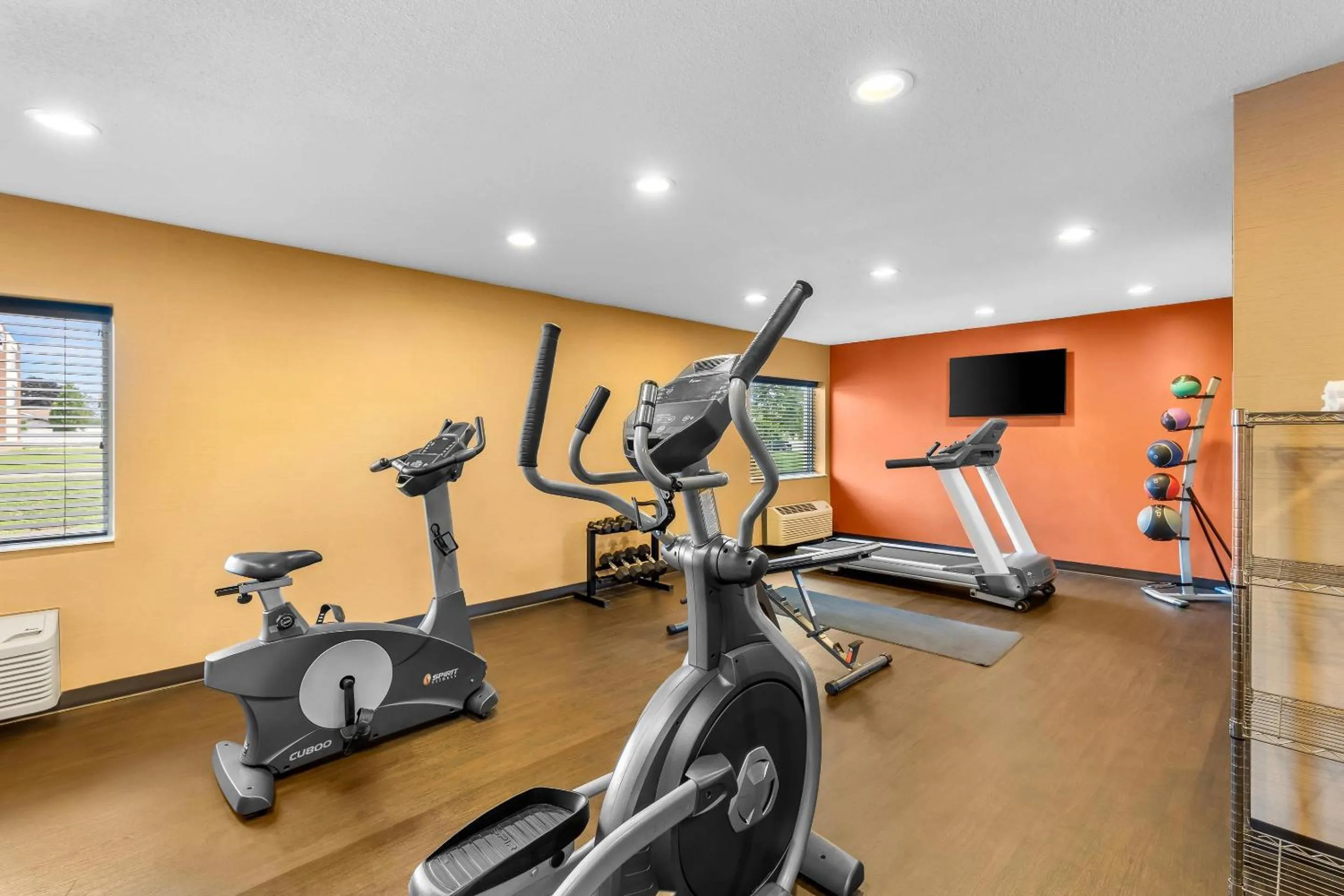 Fitness centre/facilities in Comfort Inn Mayfield Heights Cleveland East
