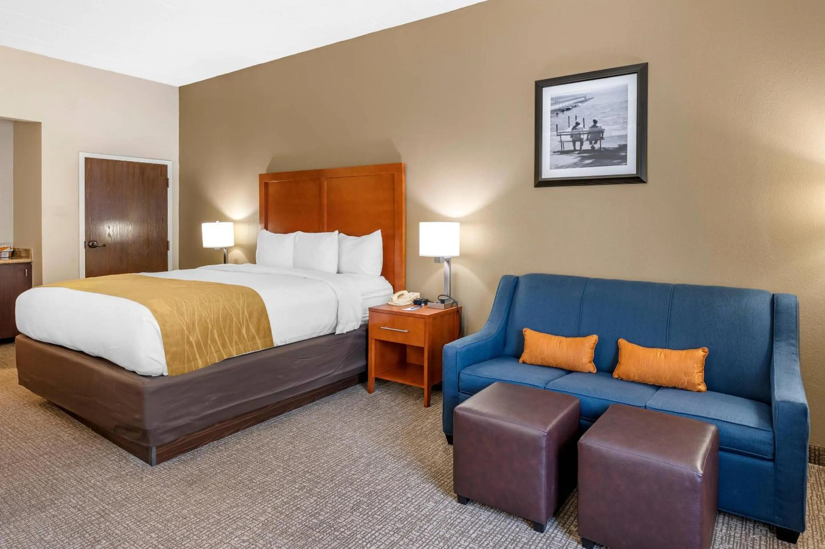 Bedroom, Bed in Comfort Inn Oxford - University Area