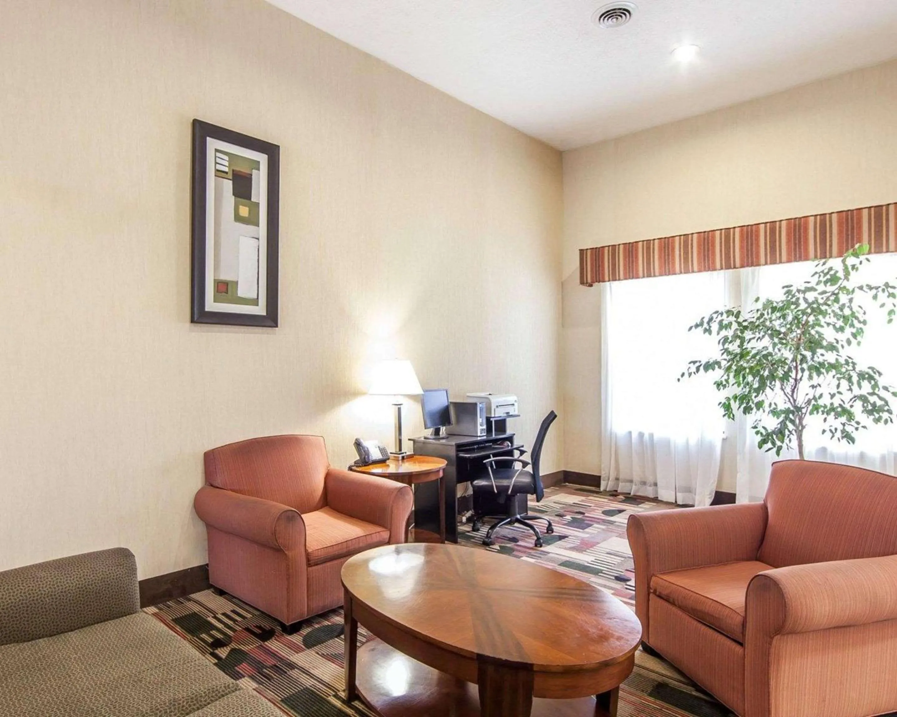 Lobby or reception in Quality Inn & Suites Portsmouth