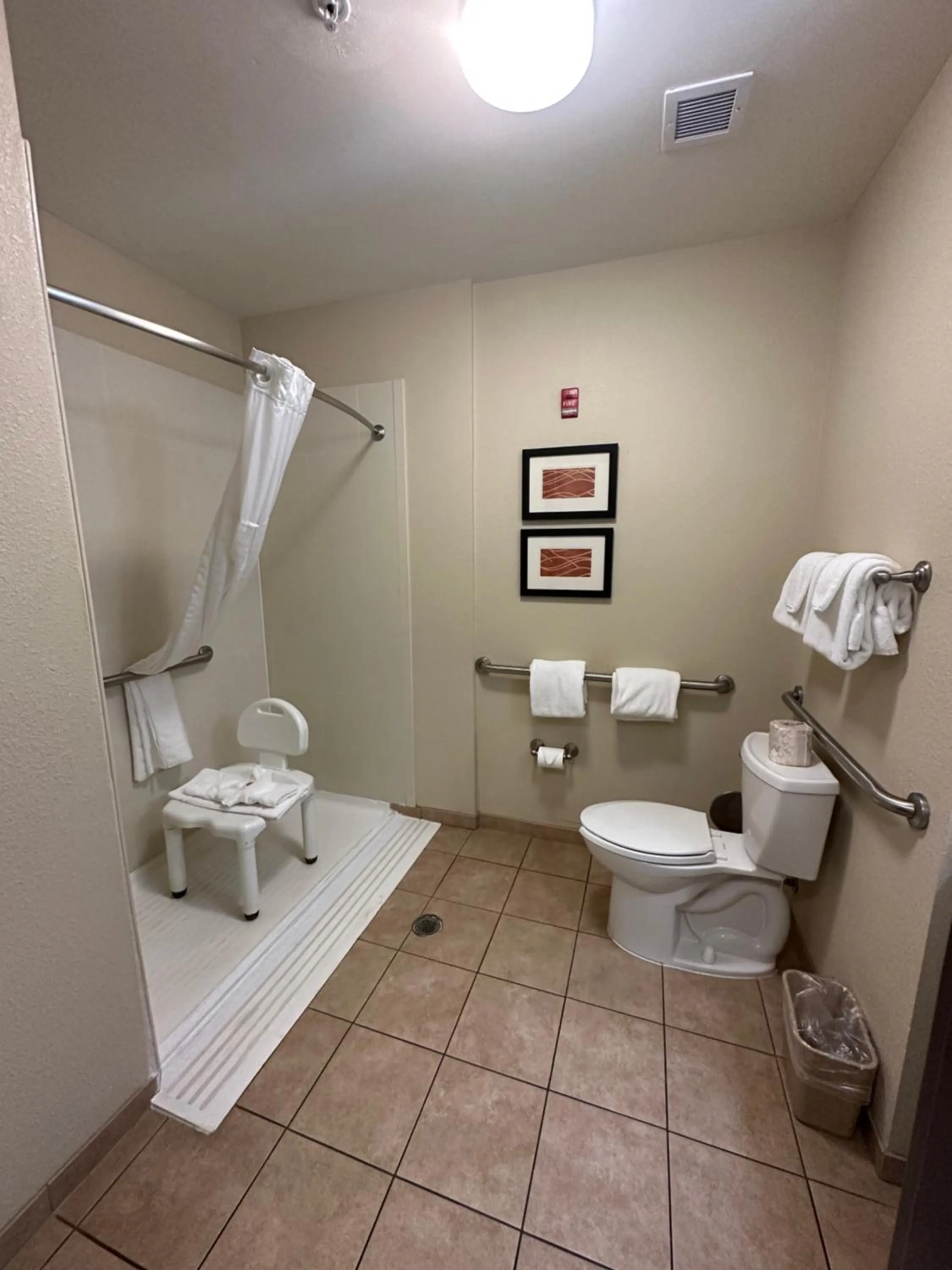 Shower in Comfort Inn St Clairsville