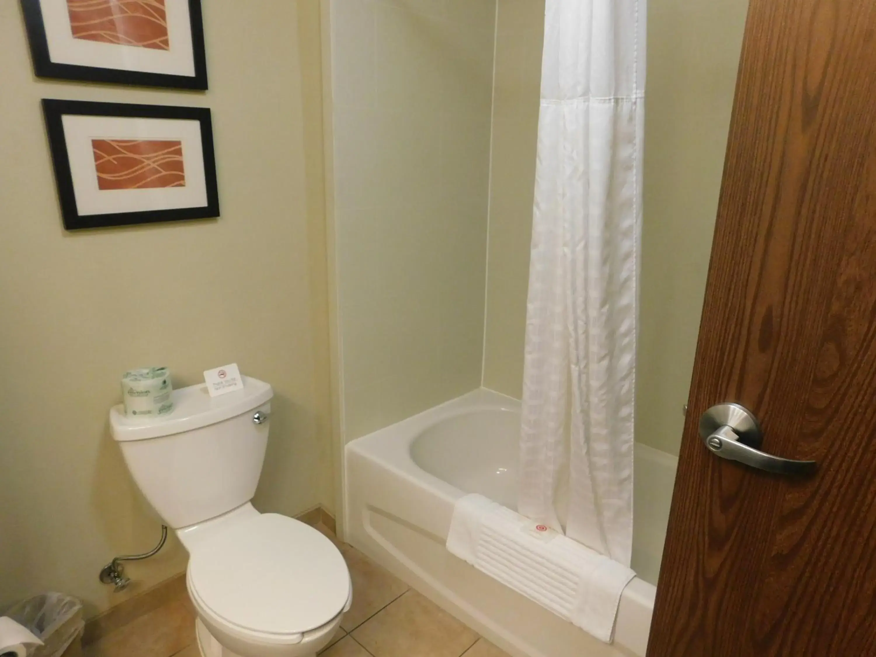 Bathroom in Comfort Inn St Clairsville Bathroom in Comfort Inn St Clairsville