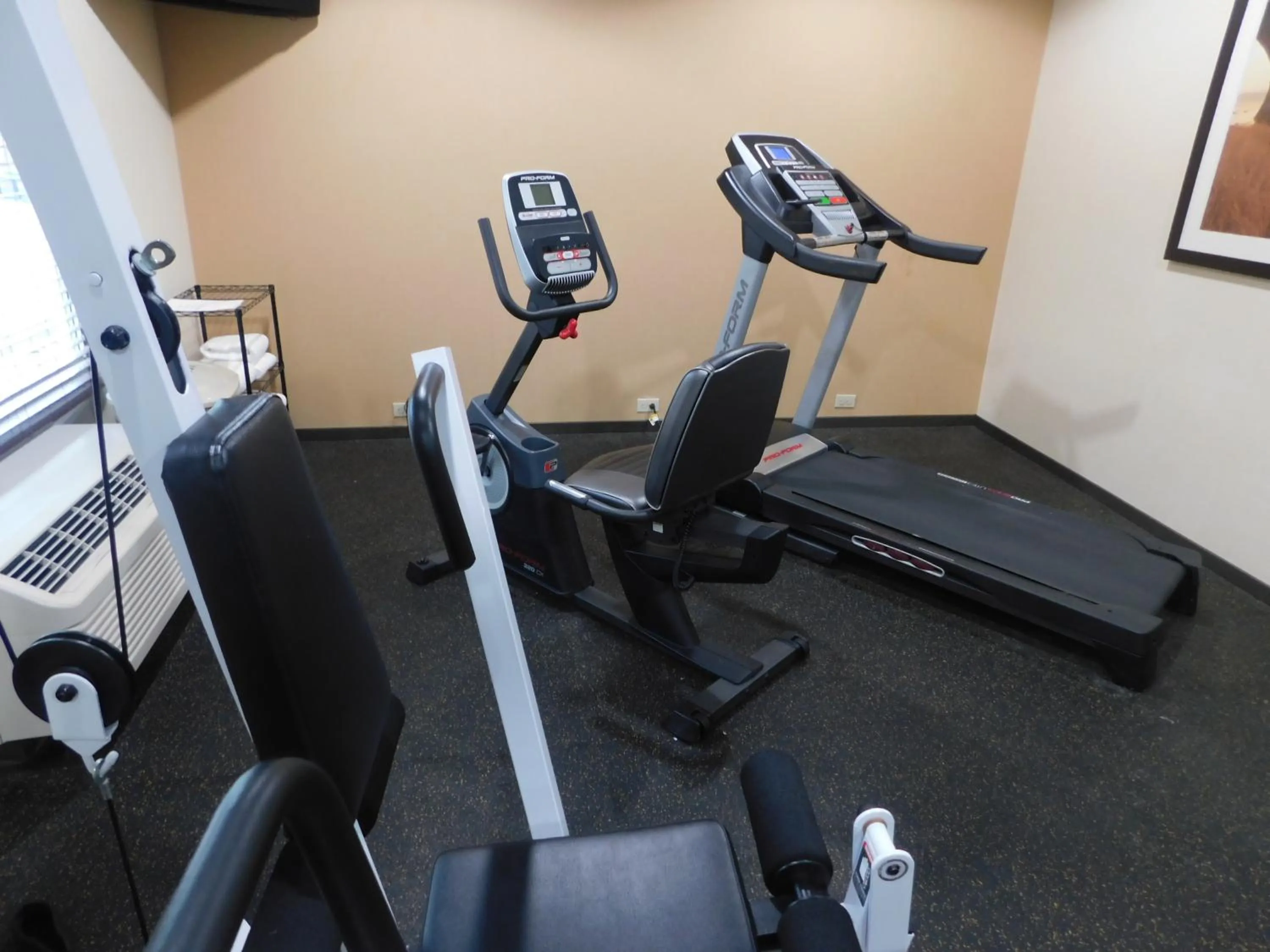 Fitness centre/facilities in Comfort Inn St Clairsville