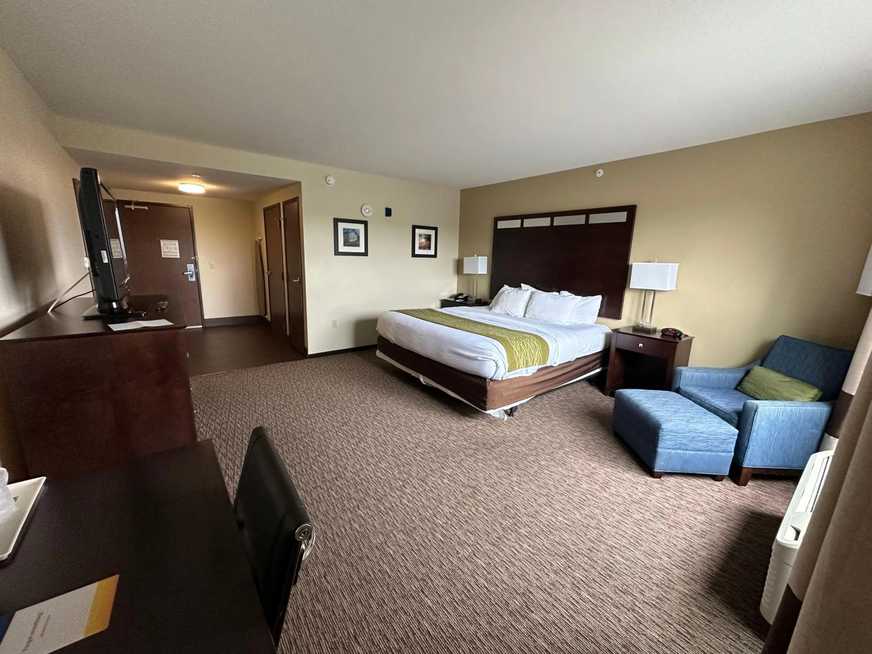 Bed in Comfort Inn St Clairsville