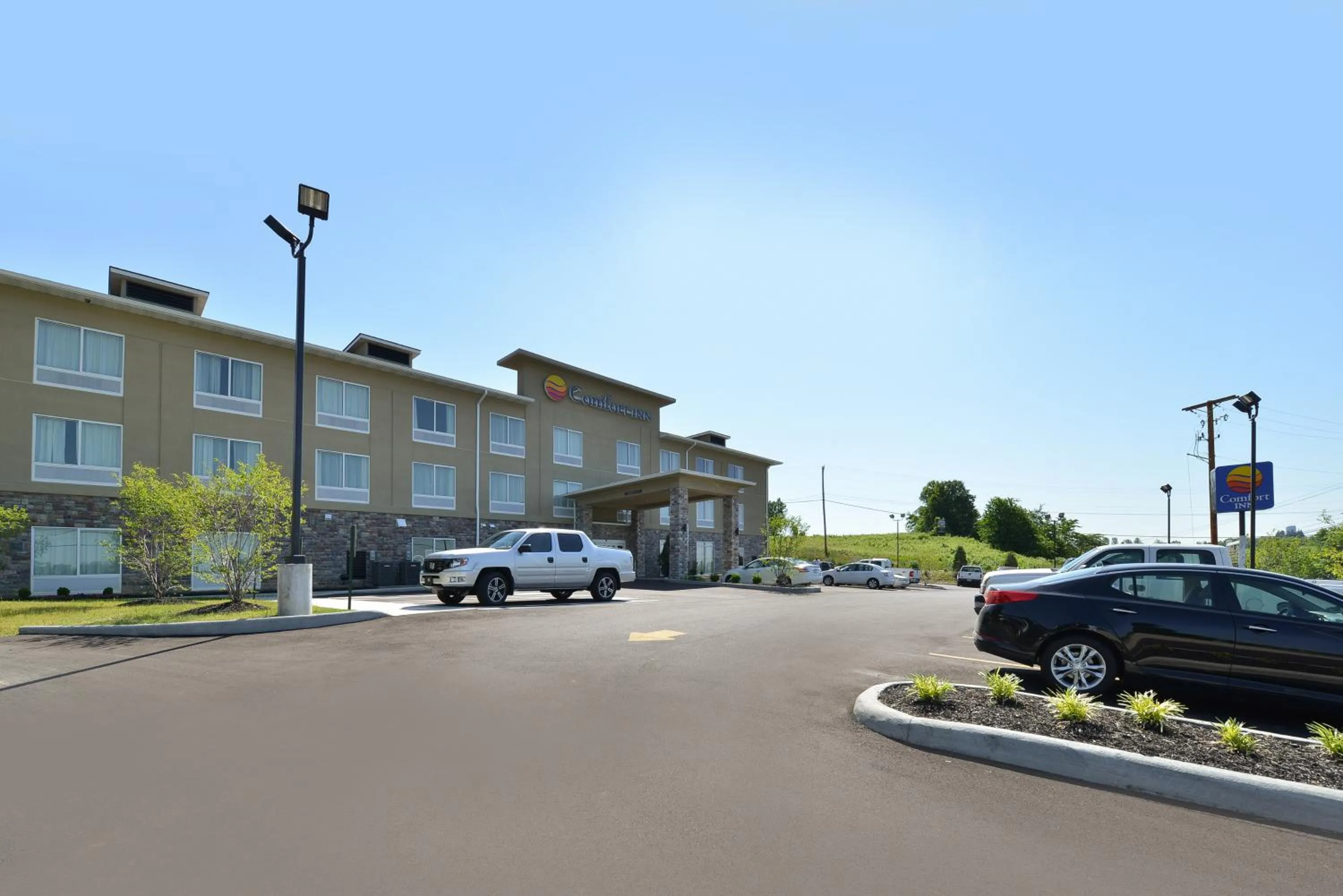 Property building in Comfort Inn St Clairsville