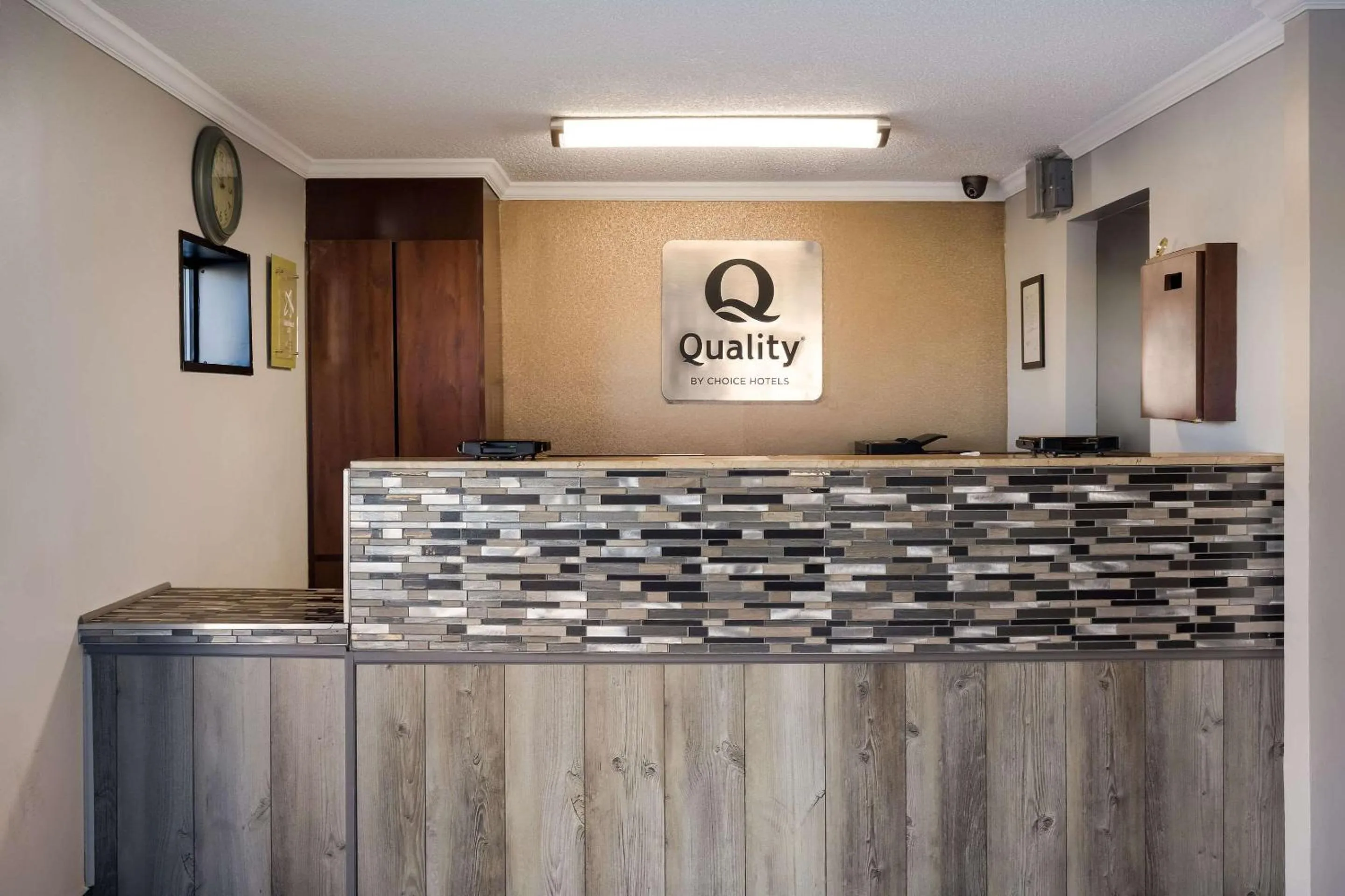 Lobby or reception in Quality Inn Hall of Fame