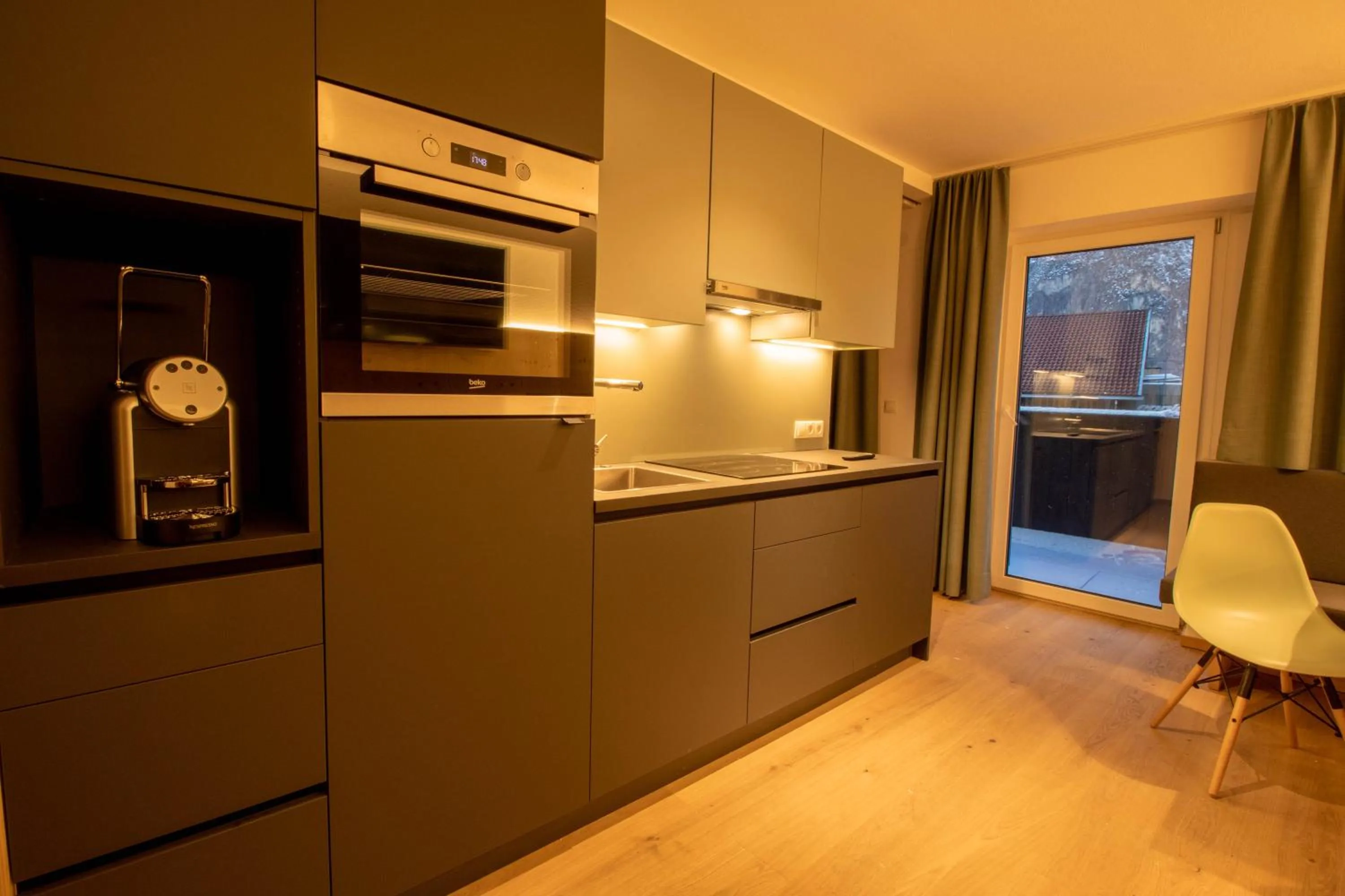 Kitchen or kitchenette in Wally Berg-Appartements
