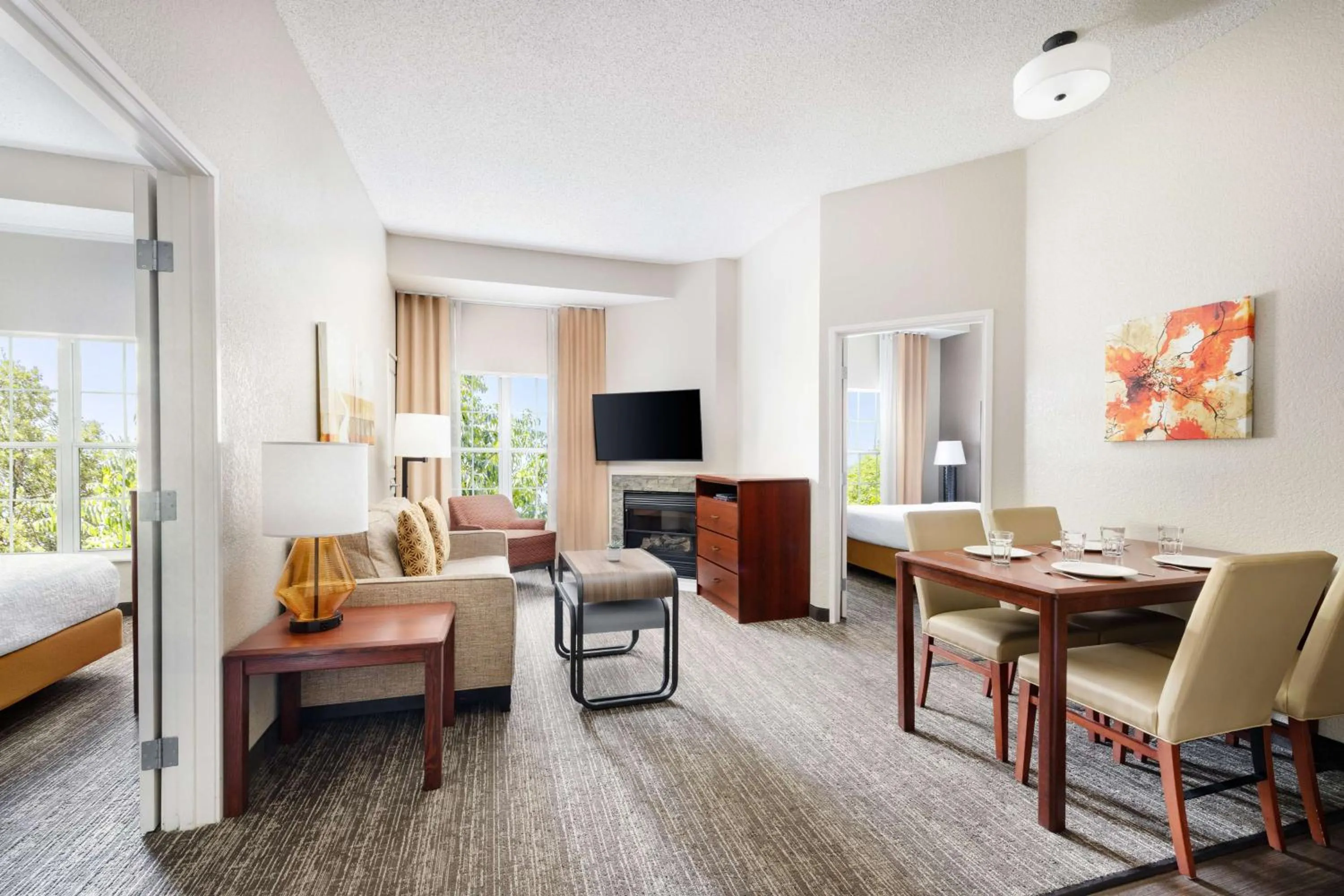 Living room in Homewood Suites by Hilton Dallas-DFW Airport N-Grapevine