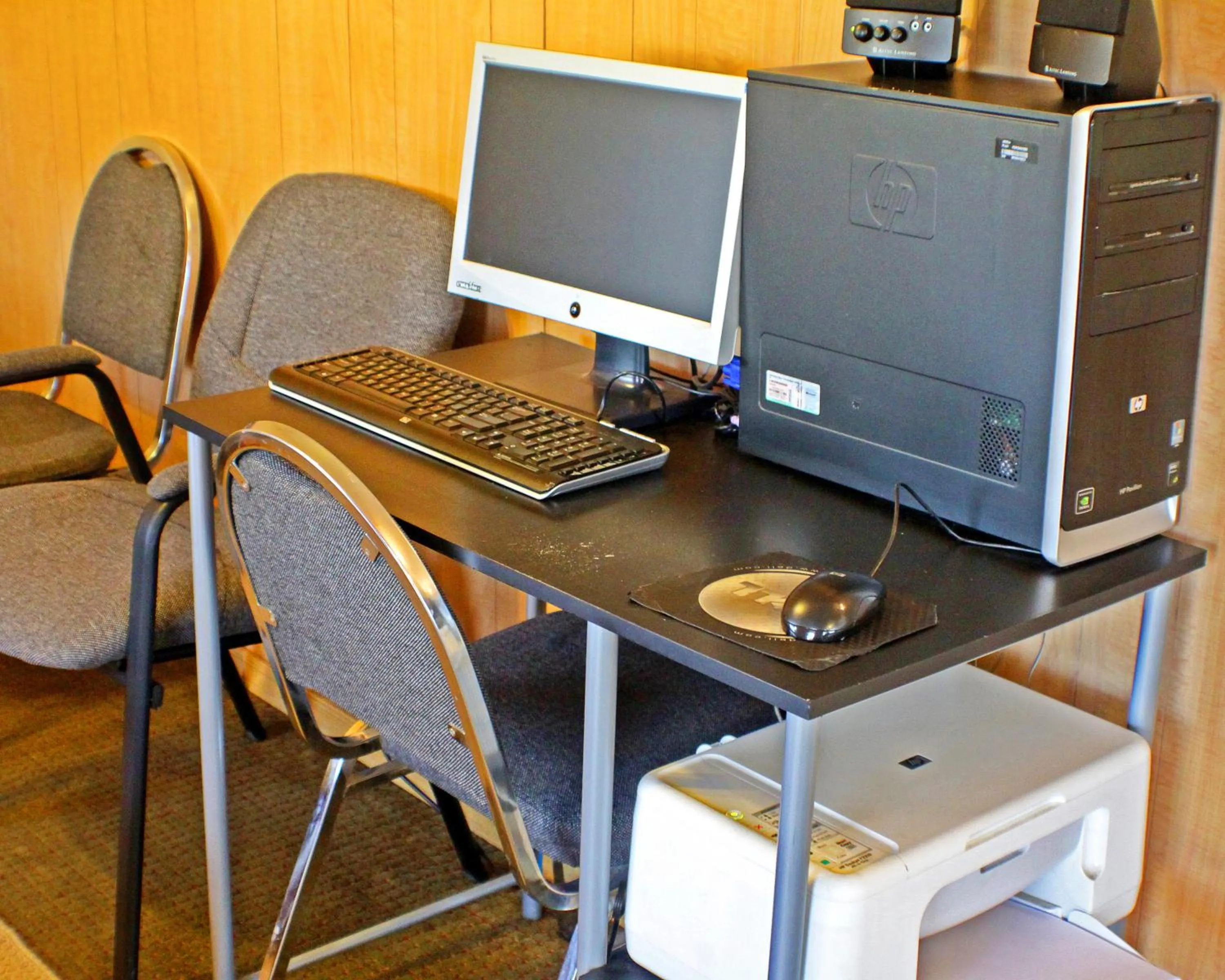 Business facilities in American Dream Inn