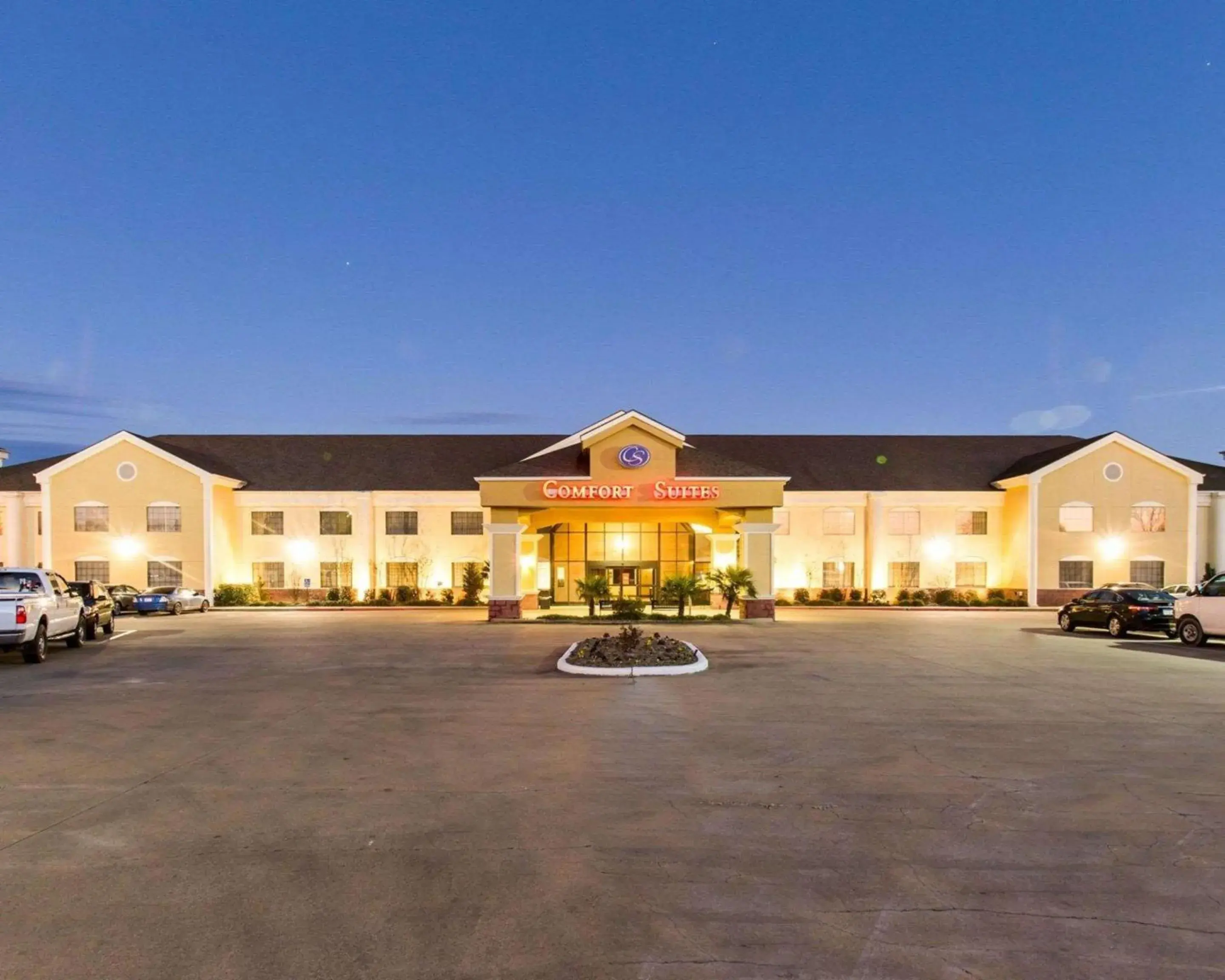 Property building in Comfort Suites Idabel Property building in Comfort Suites Idabel