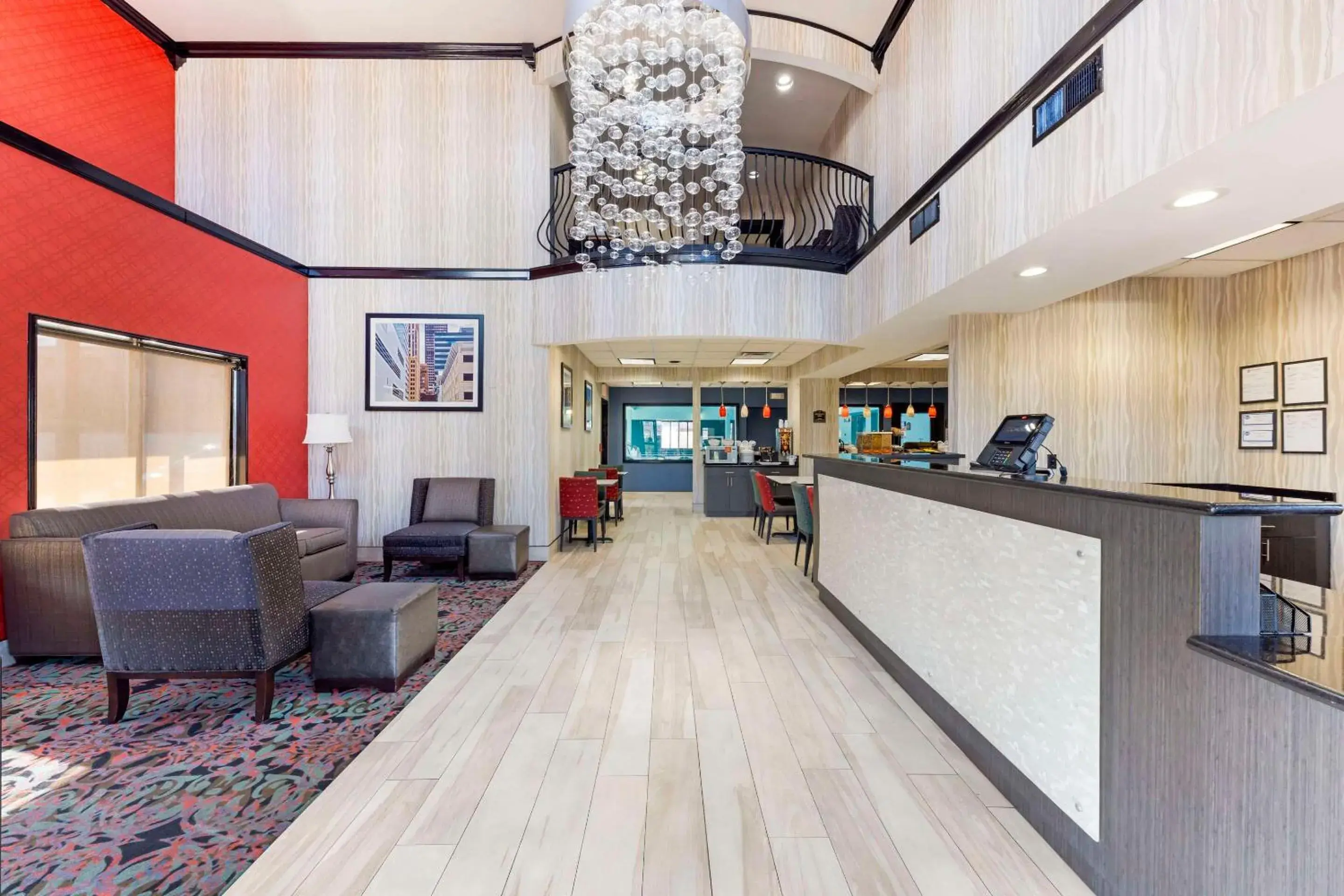 Lobby or reception in Comfort Suites Fairgrounds West Lobby or reception in Comfort Suites Fairgrounds West