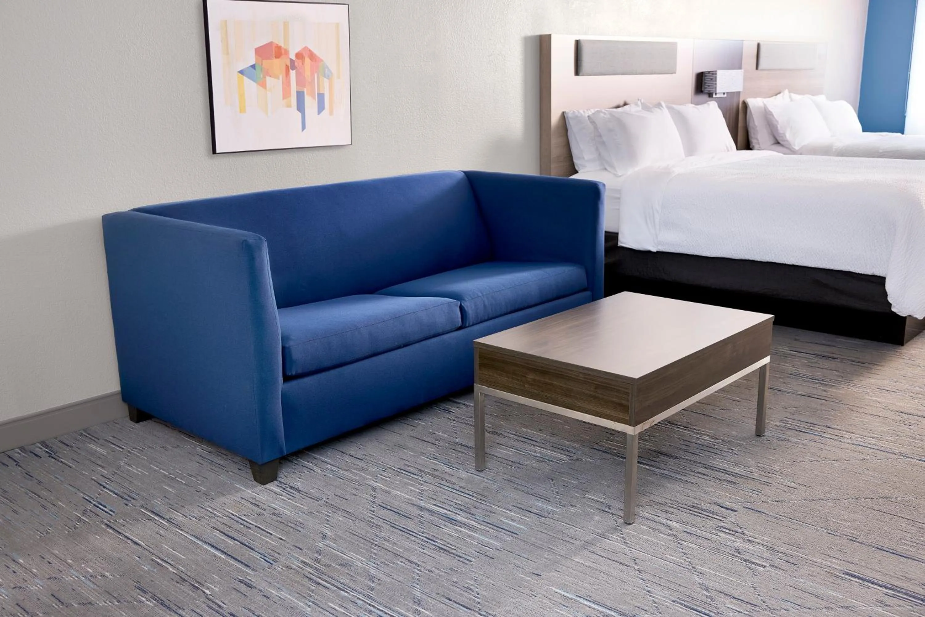 Photo of the whole room, Bed in Holiday Inn Express & Suites Weatherford by IHG