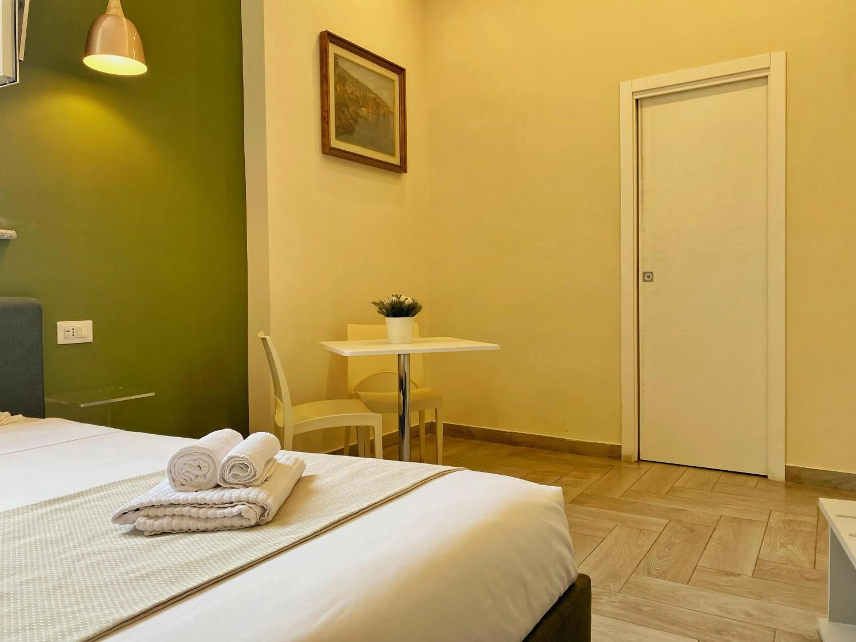 Bed in MAIN - Municipio