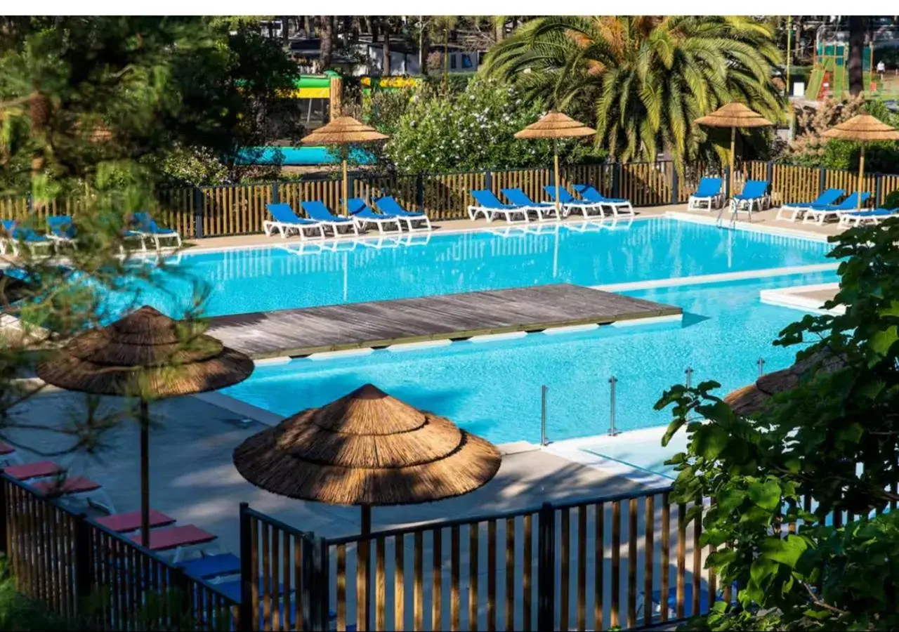 Swimming pool in Hoya Surf Camp Swimming pool in Hoya Surf Camp