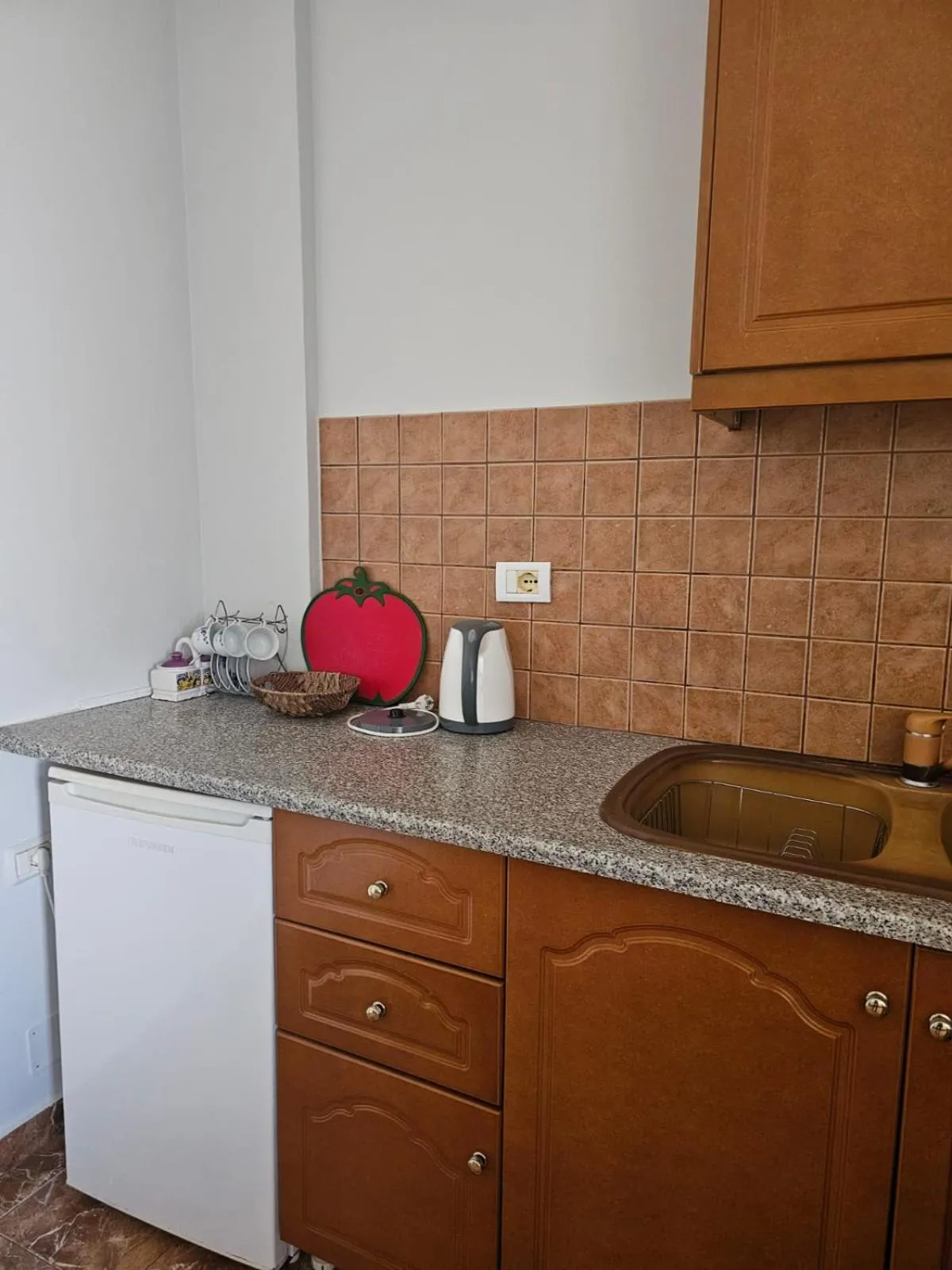 Coffee/tea facilities in Lux Apartments