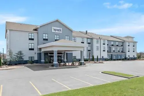 Spark by Hilton Shawnee Spark by Hilton Shawnee