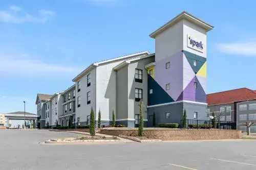 Spark by Hilton Shawnee Spark by Hilton Shawnee
