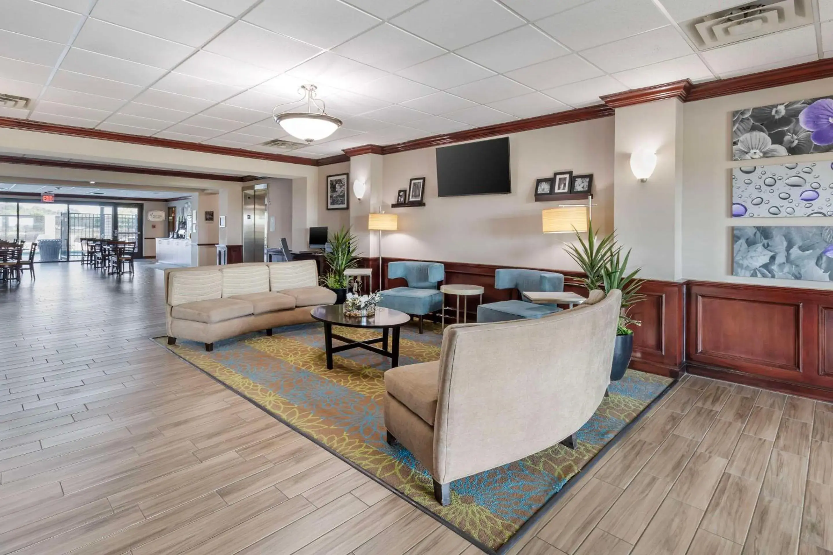 Lobby or reception in Sleep Inn & Suites Norman near University Lobby or reception in Sleep Inn & Suites Norman near University