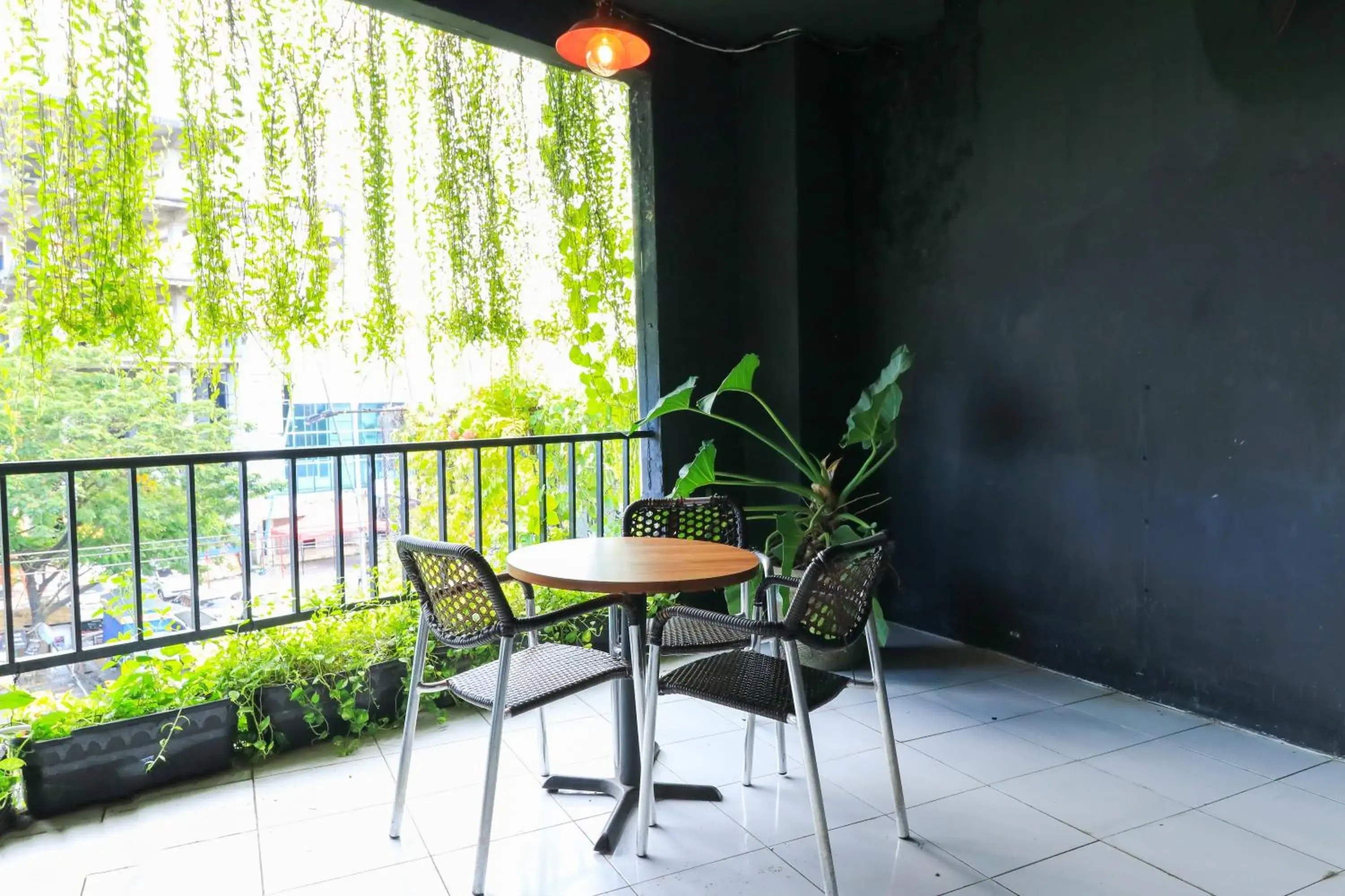 Living room in Labuana Homestay and Cafe Garden Makassar Living room in Labuana Homestay and Cafe Garden Makassar