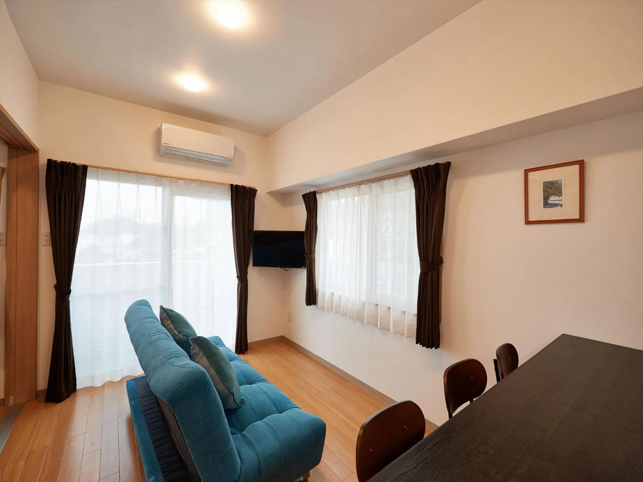 Living room, Bed in M´s Stay Okinawa