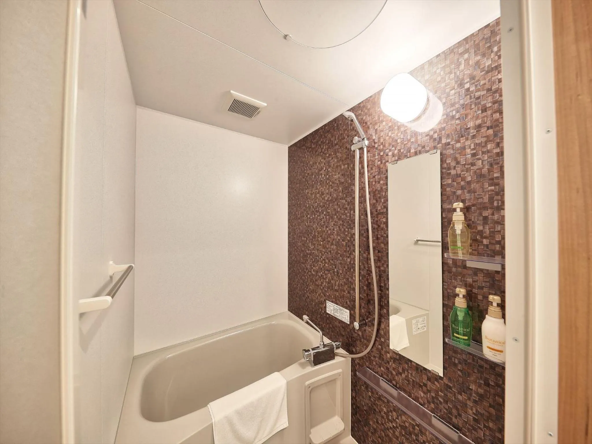 Bathroom in M´s Stay Okinawa