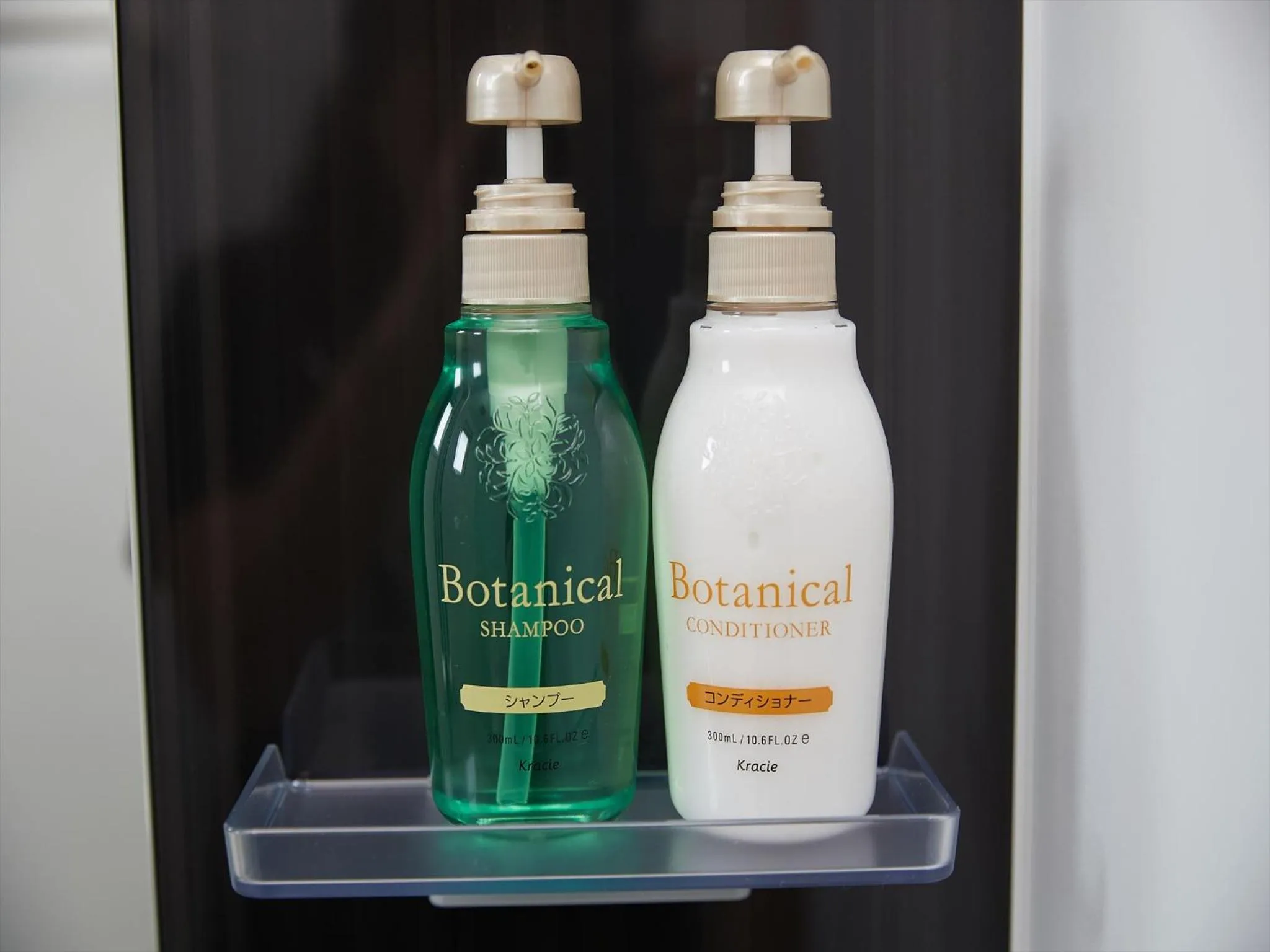 Decorative detail in M´s Stay Okinawa