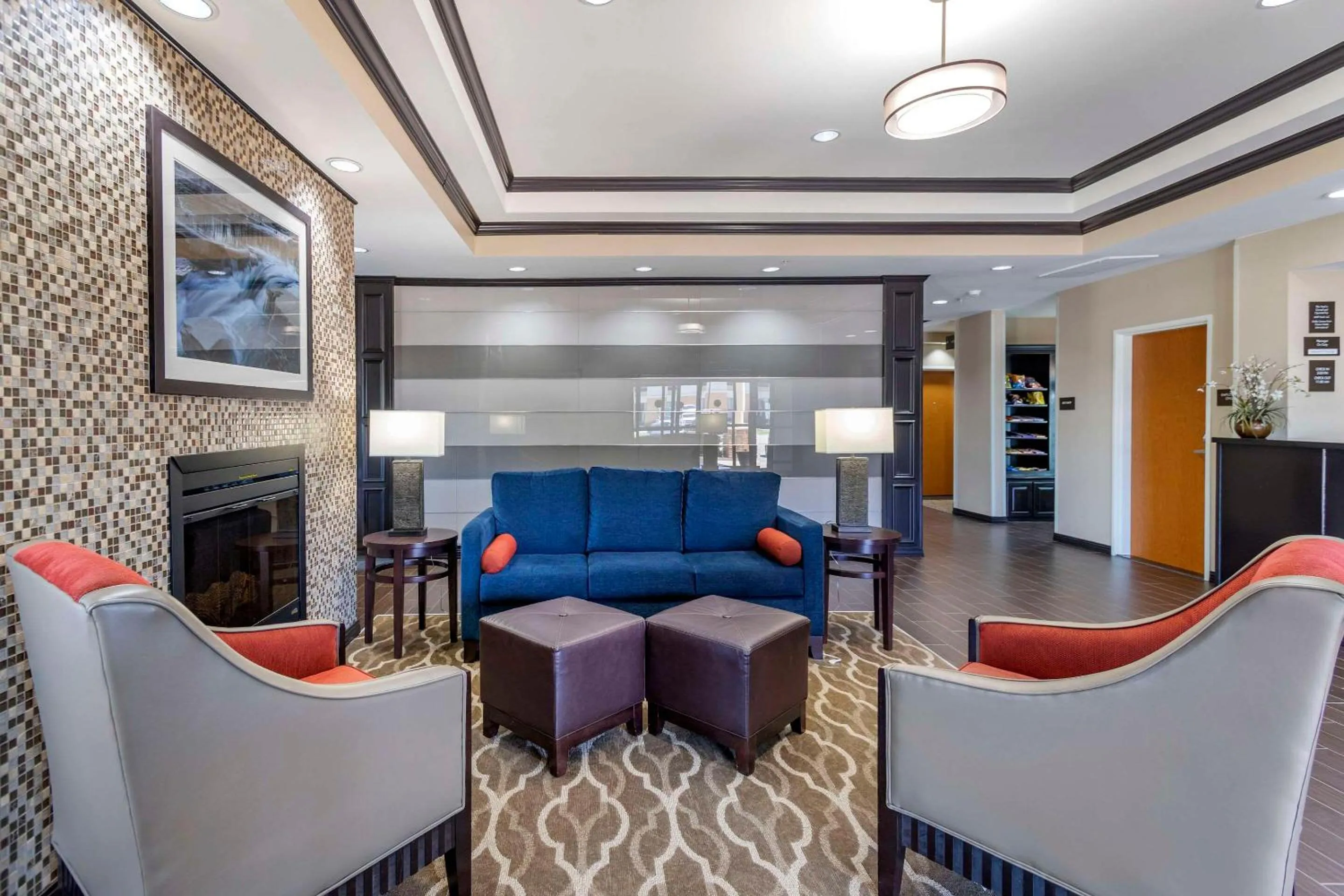 Lobby or reception in Comfort Inn & Suites Glenpool