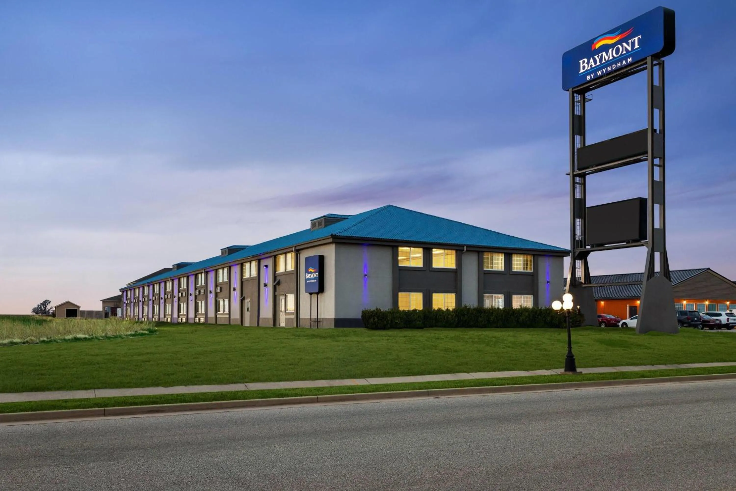 Property building in Baymont by Wyndham Blackwell I-35