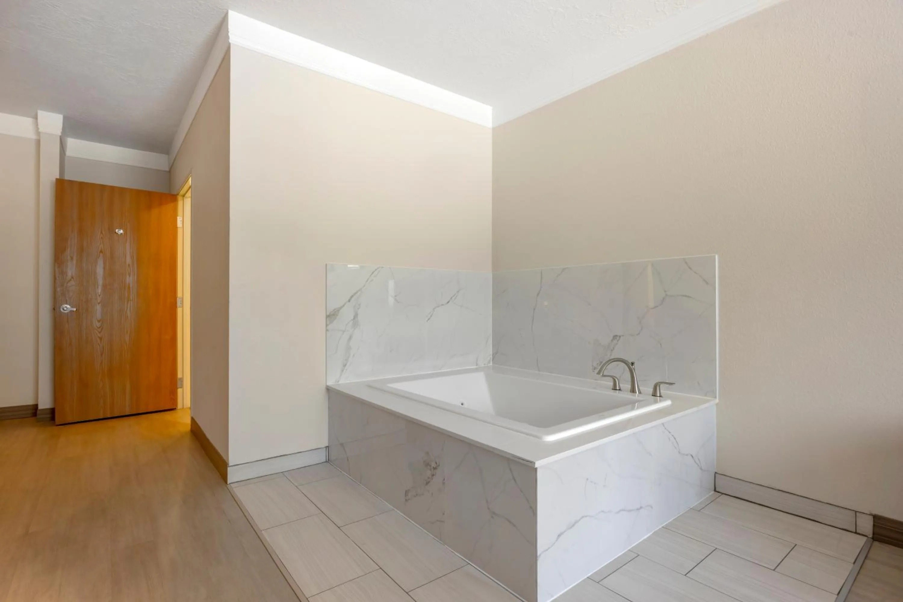 Comfort Suites Salem