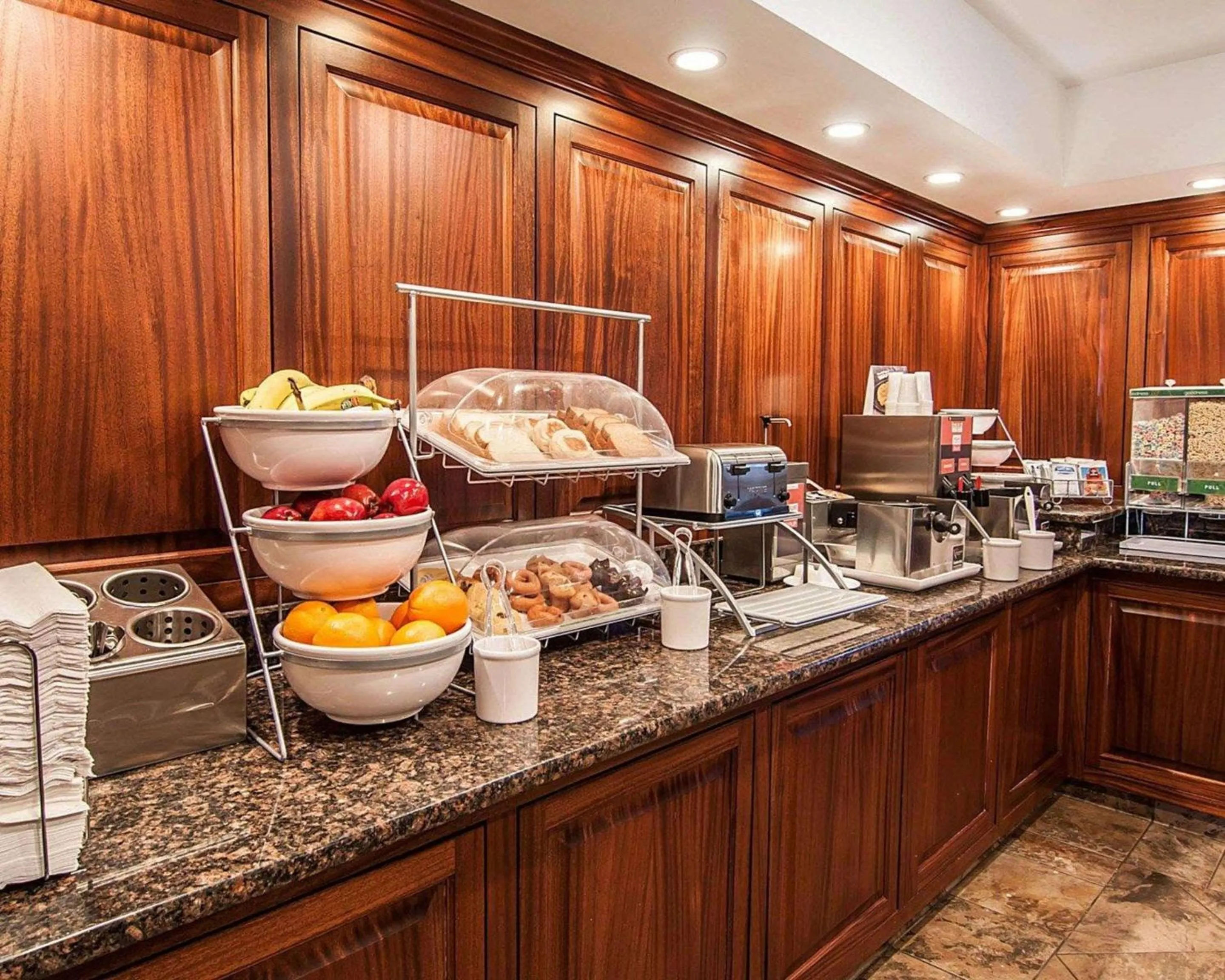 Restaurant/places to eat in Comfort Suites Corvallis