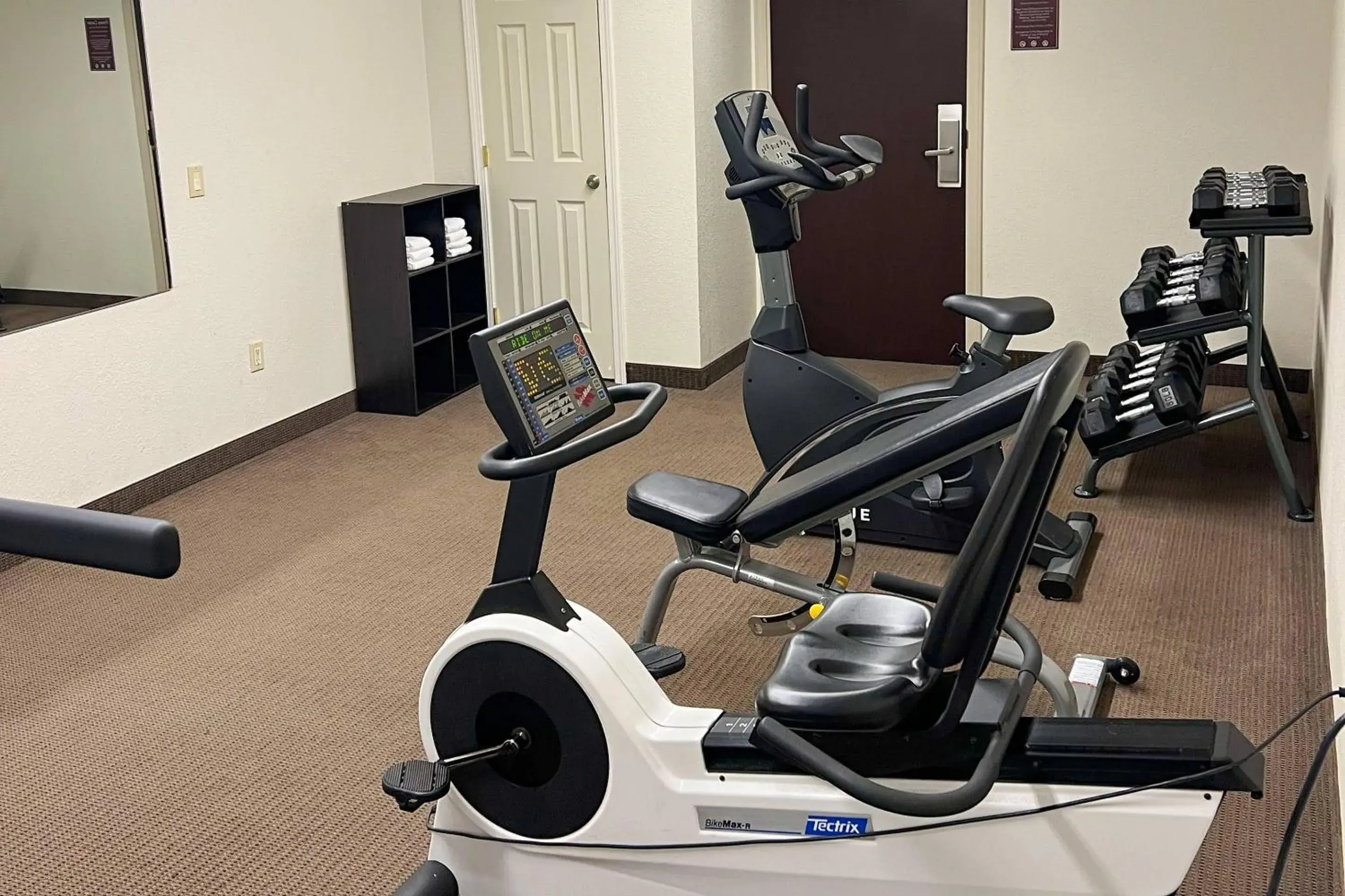 Fitness centre/facilities in Sleep Inn & Suites Roseburg North Near Medical Center Fitness centre/facilities in Sleep Inn & Suites Roseburg North Near Medical Center