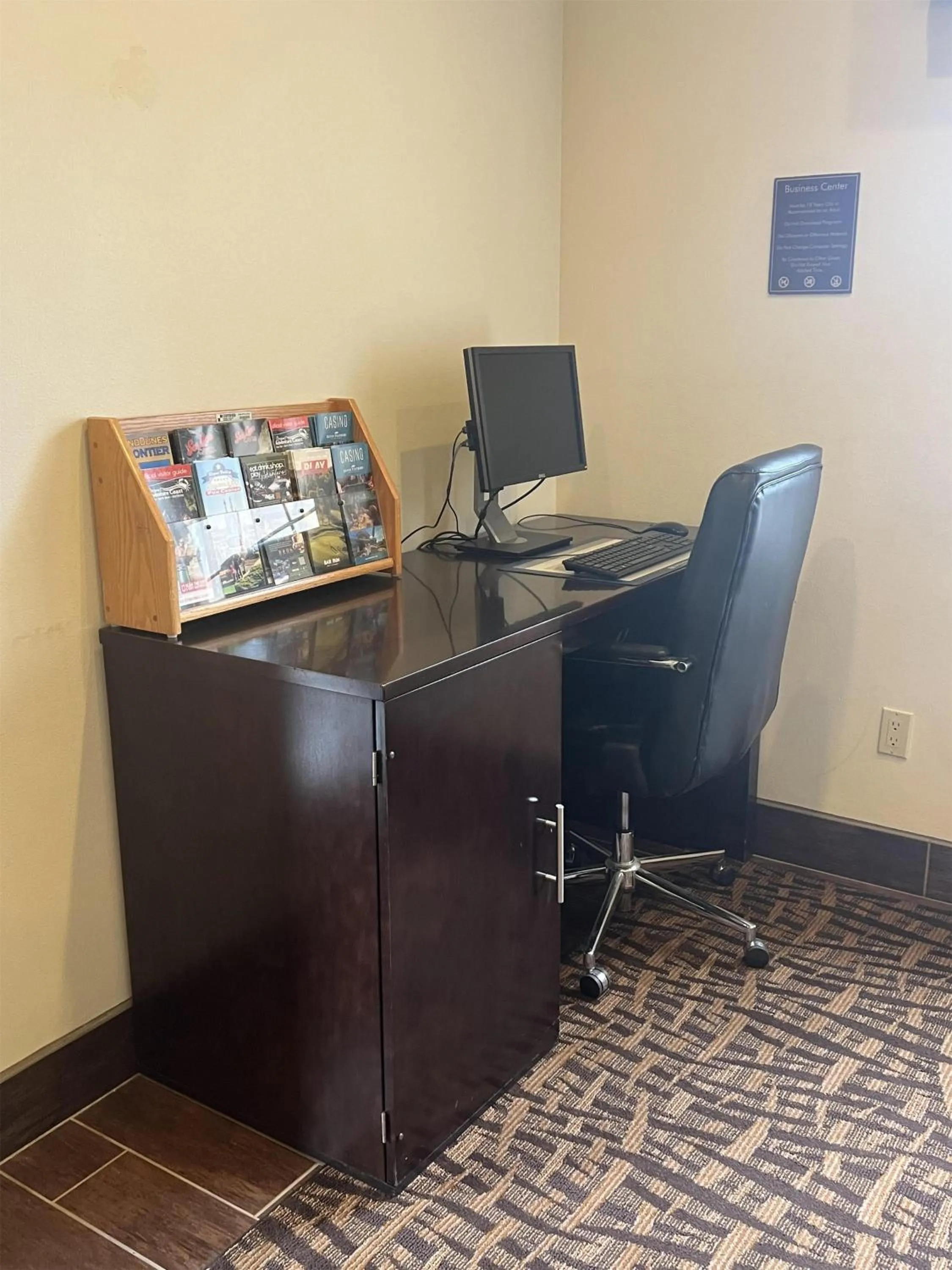 Business facilities in SureStay by Best Western Roseburg