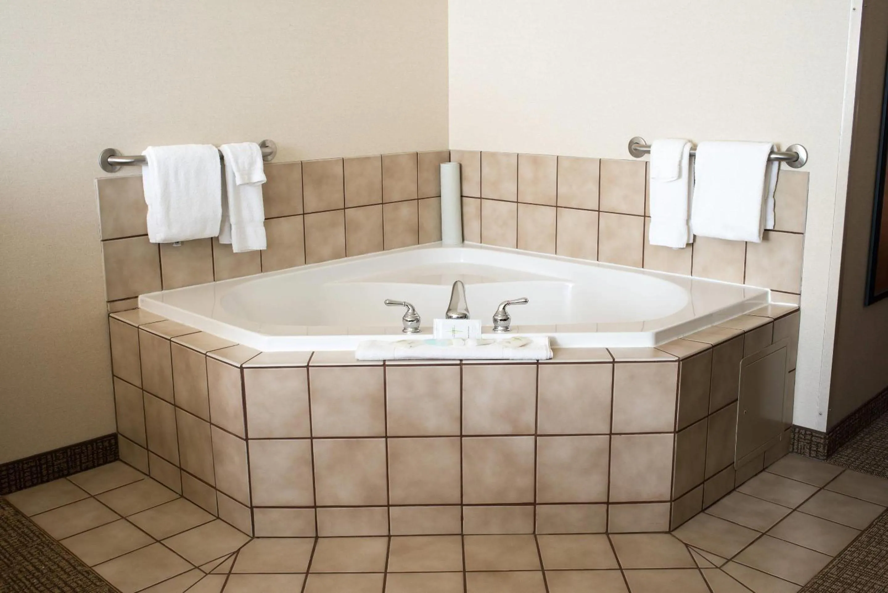 Bedroom in Comfort Suites Springfield-Eugene
