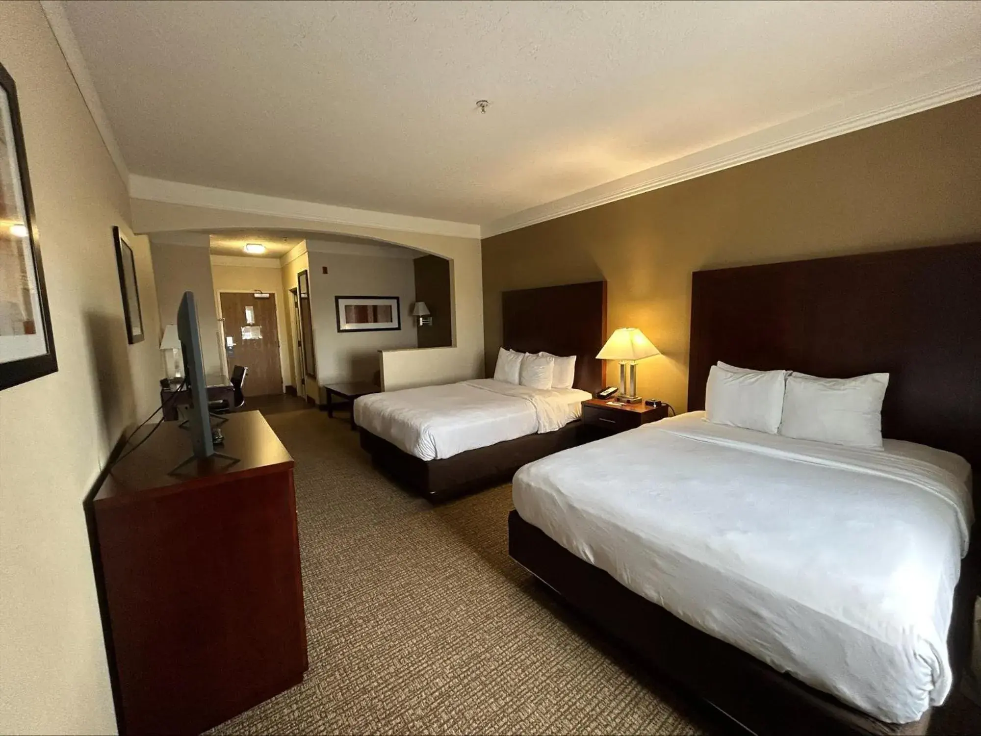 Suite with Two Queen Beds - Accessible/Non-Smoking in Comfort Suites Linn County Fairground and Expo Suite with Two Queen Beds - Accessible/Non-Smoking in Comfort Suites Linn County Fairground and Expo