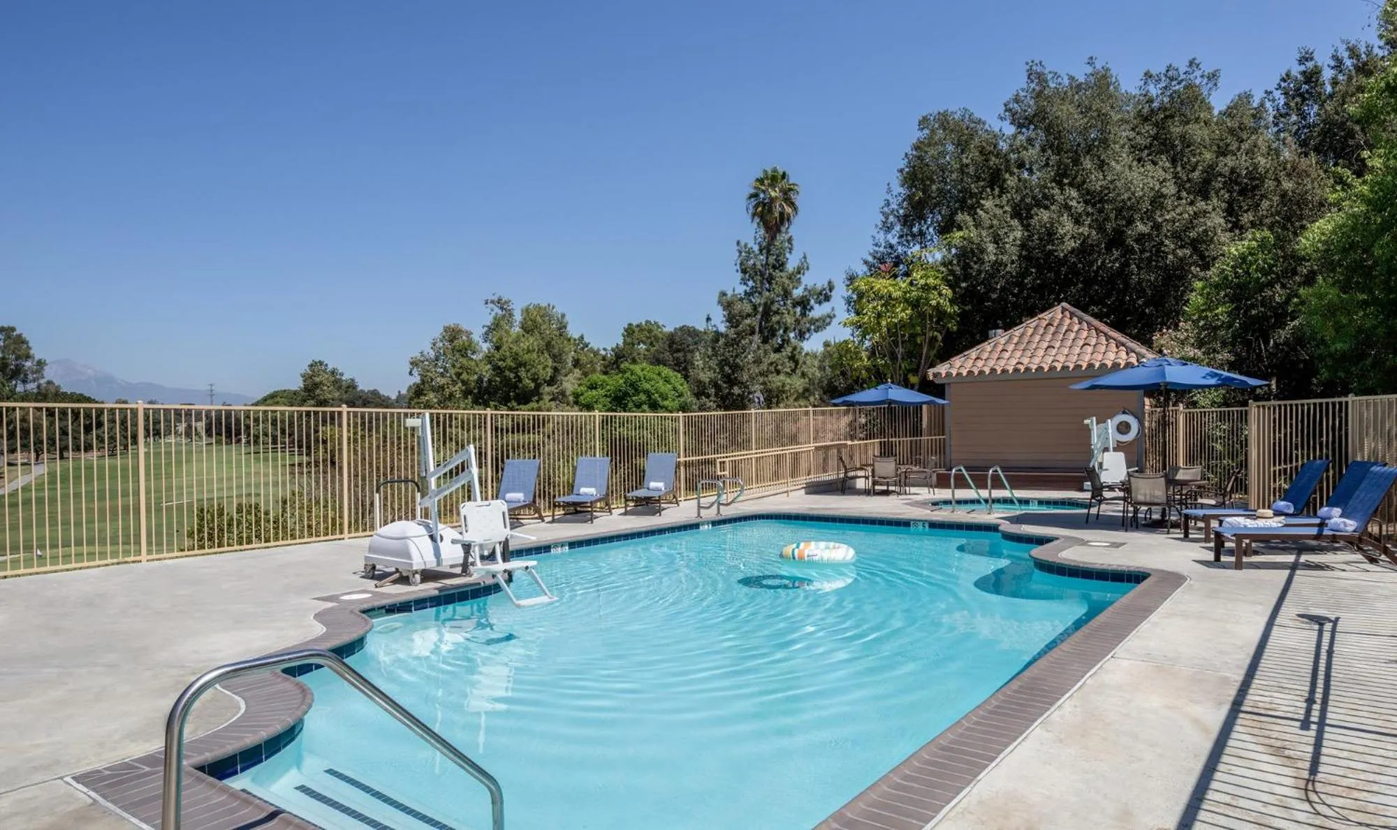 Swimming pool in Ayres Suites Diamond Bar