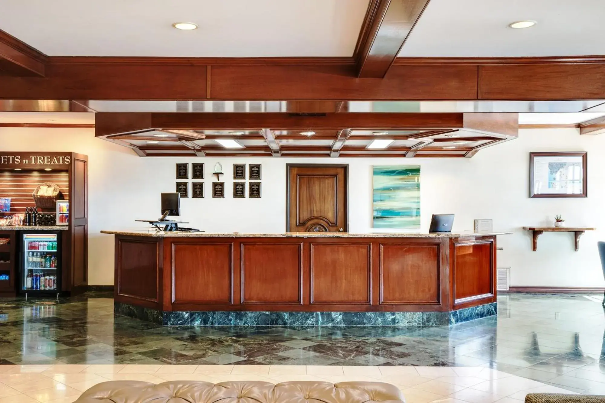 Lobby or reception in Ayres Suites Diamond Bar Lobby or reception in Ayres Suites Diamond Bar
