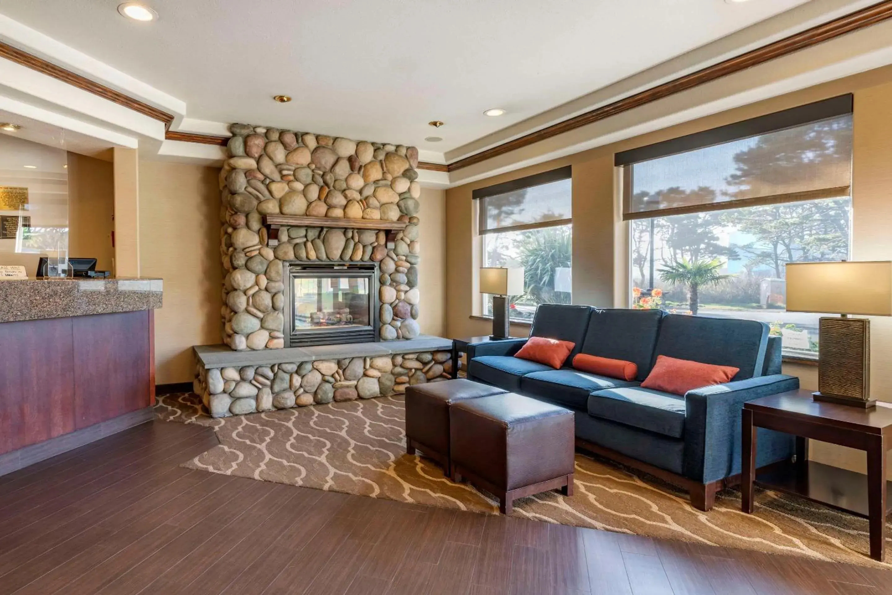 Lobby or reception in Comfort Inn & Suites Lincoln City Lobby or reception in Comfort Inn & Suites Lincoln City