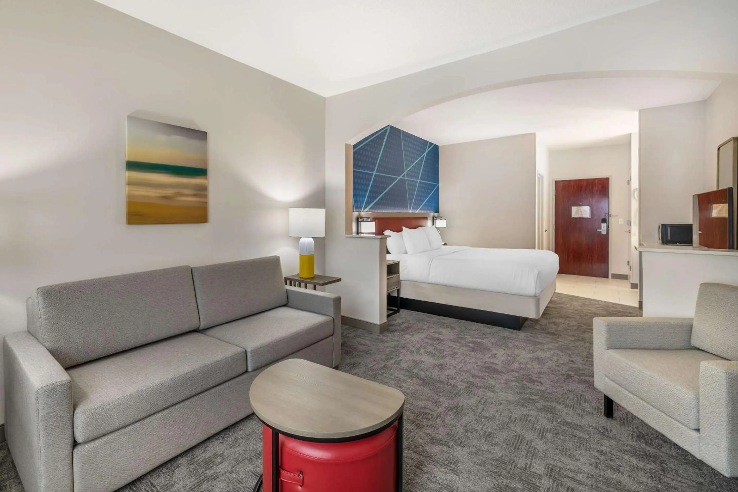 Bedroom, Bed in Comfort Suites Redmond Airport