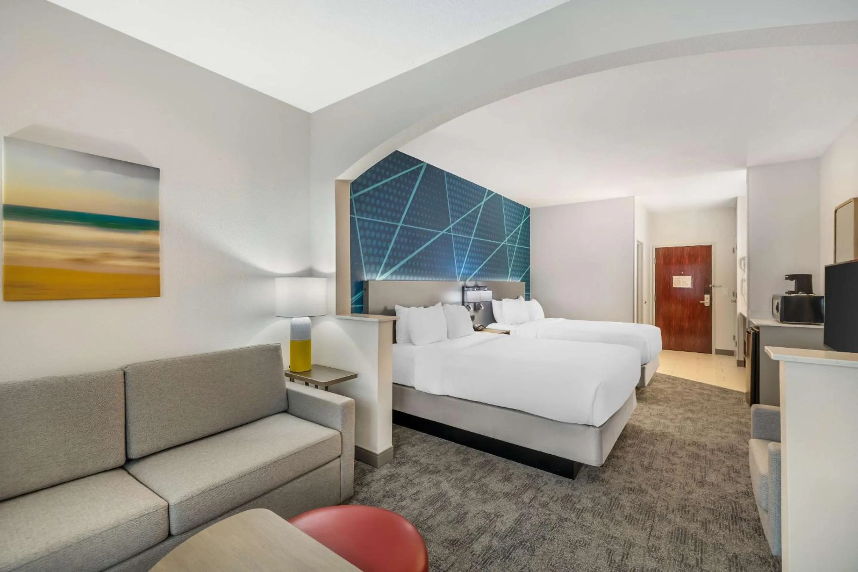 Bedroom, Bed in Comfort Suites Redmond Airport