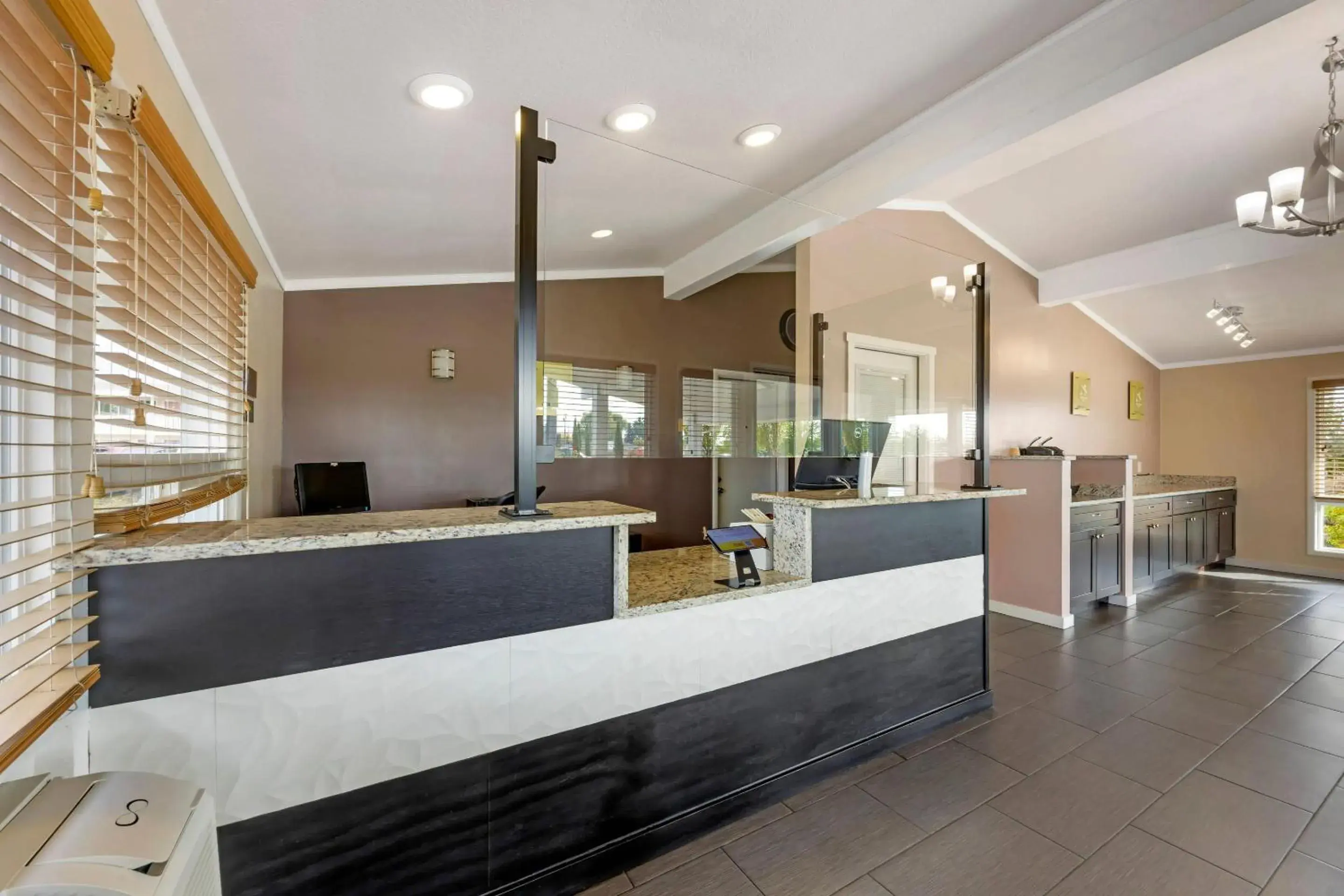 Lobby or reception in Rodeway Inn Albany Lobby or reception in Rodeway Inn Albany