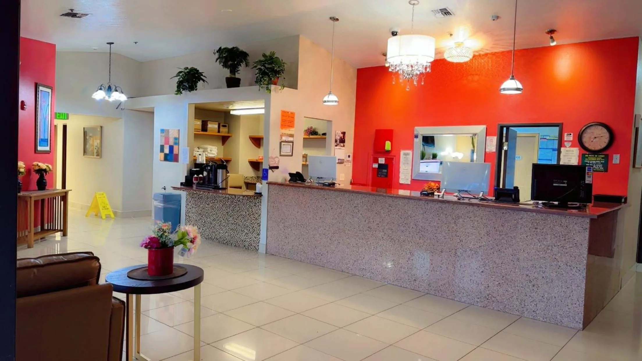 Bridgeway Inn & Suites - Portland Airport